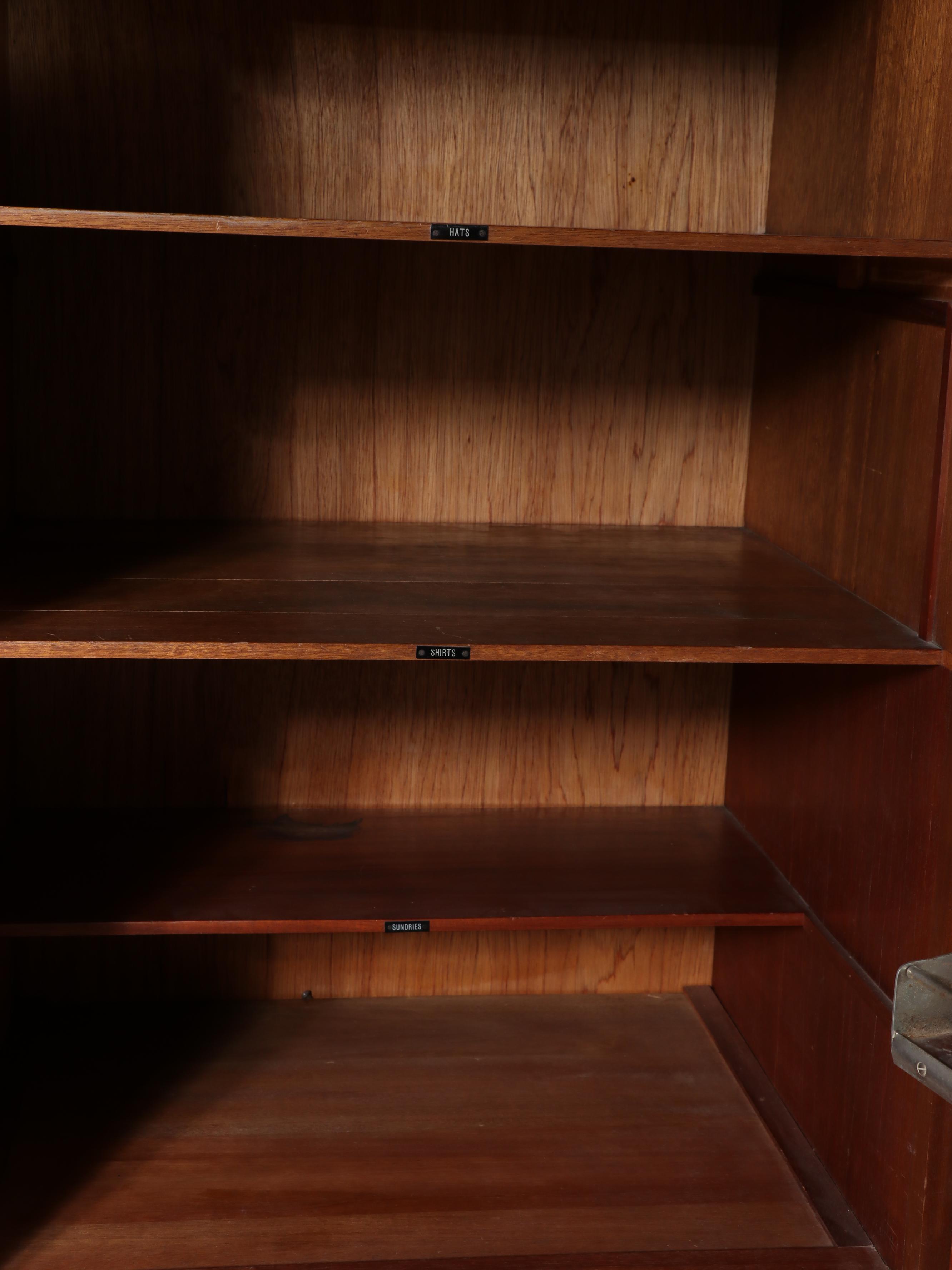 Waring & Gillow Edwardian Burr Walnut Triple-Door Wardrobe, Early 20th Century