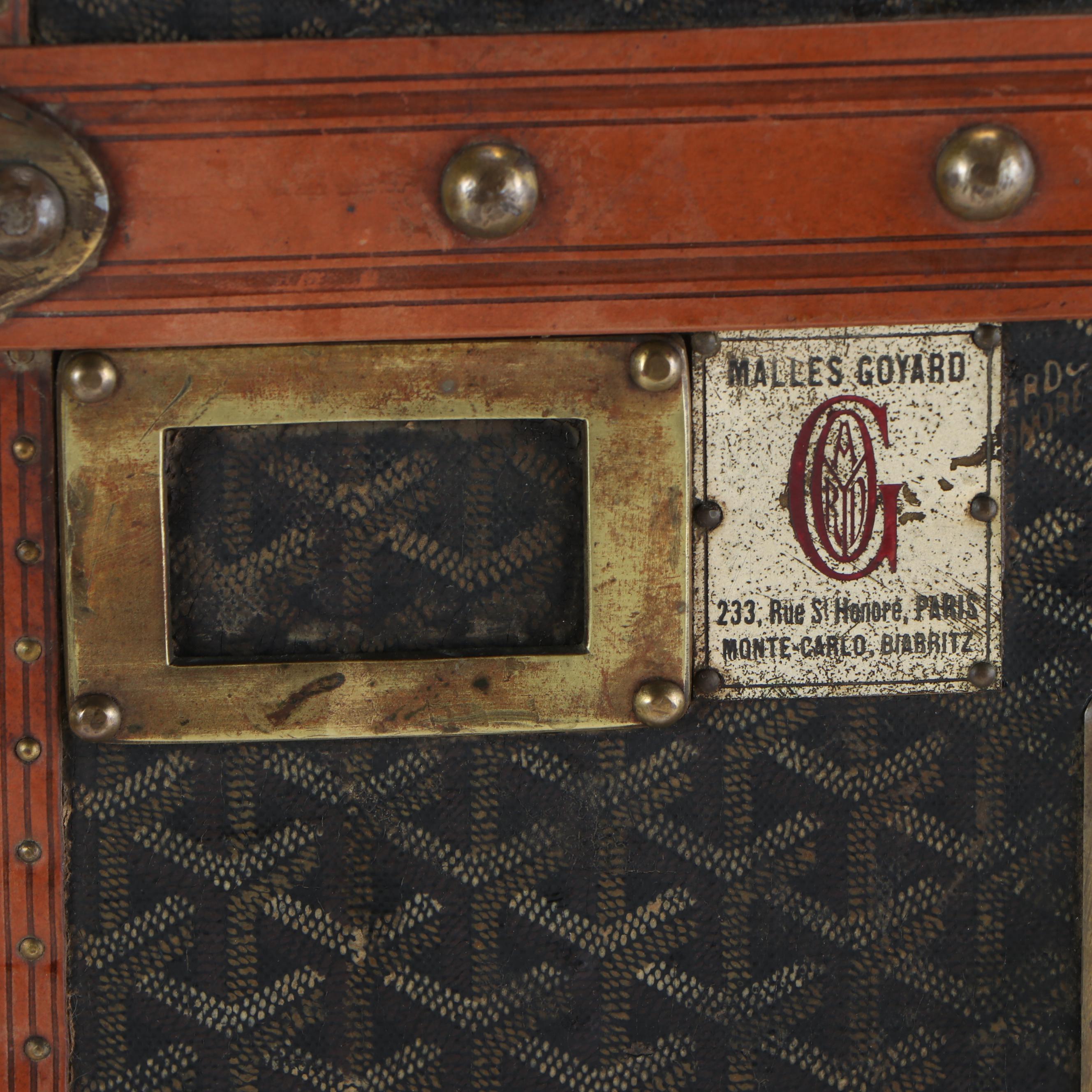 Antique Goyard Courier Style Trunk in Chevron Goyardine Canvas, Circa 1910
