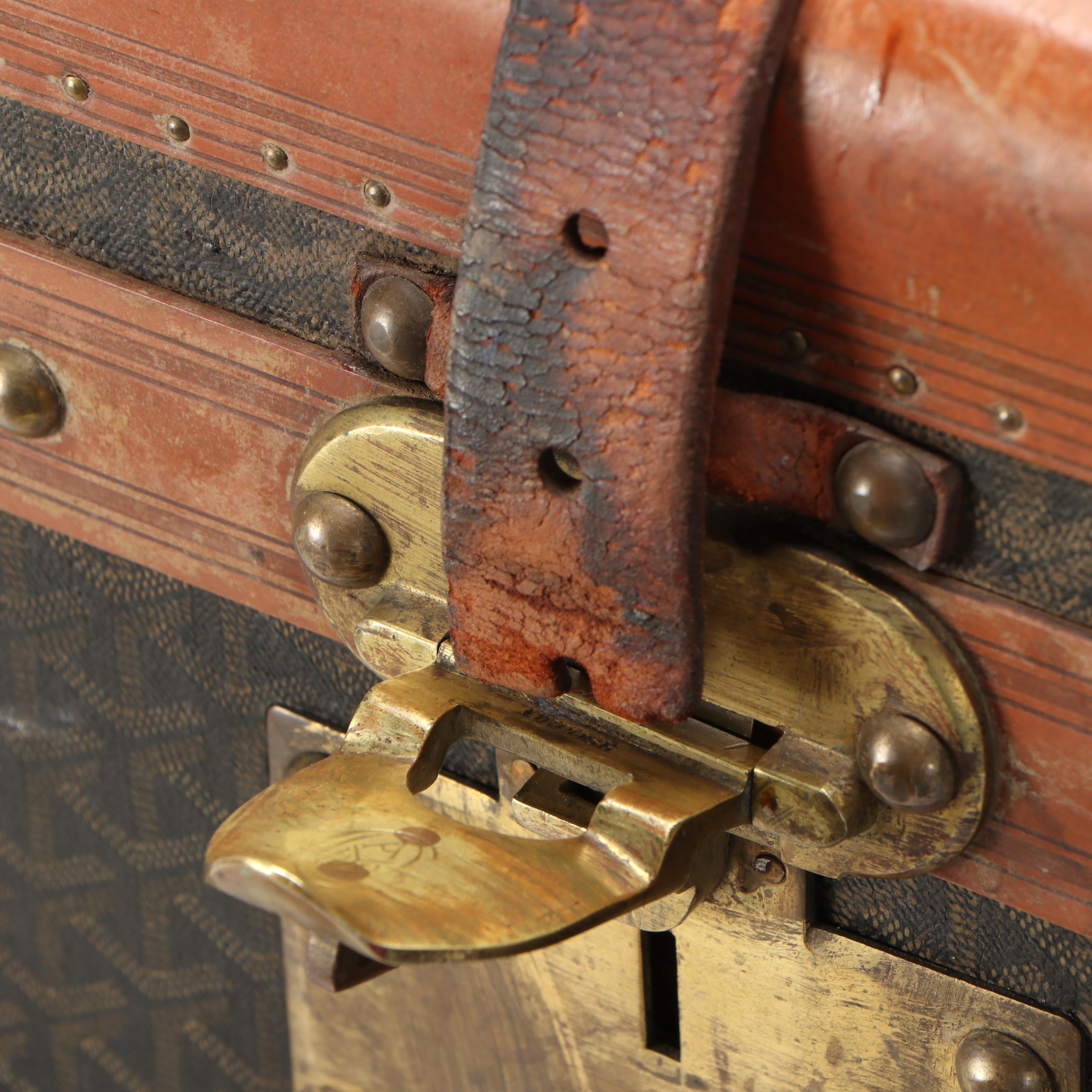 Antique Goyard Courier Style Trunk in Chevron Goyardine Canvas, Circa 1910