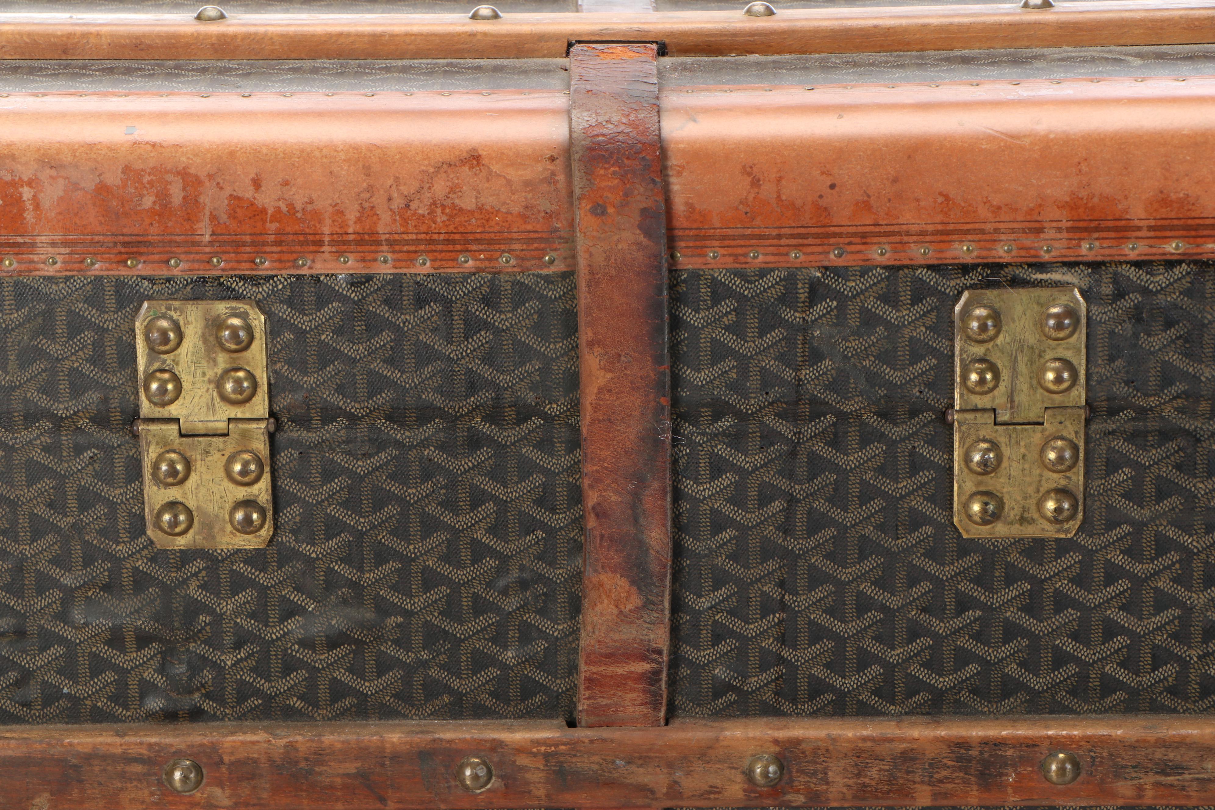 Antique Goyard Courier Style Trunk in Chevron Goyardine Canvas, Circa 1910