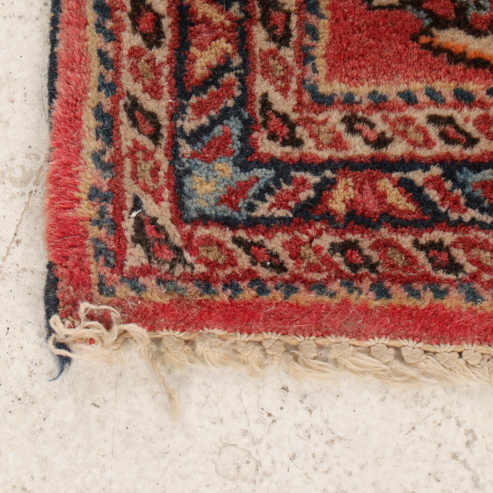 1'11 x 2'7 Hand-Knotted Persian Mehriban Accent Rug