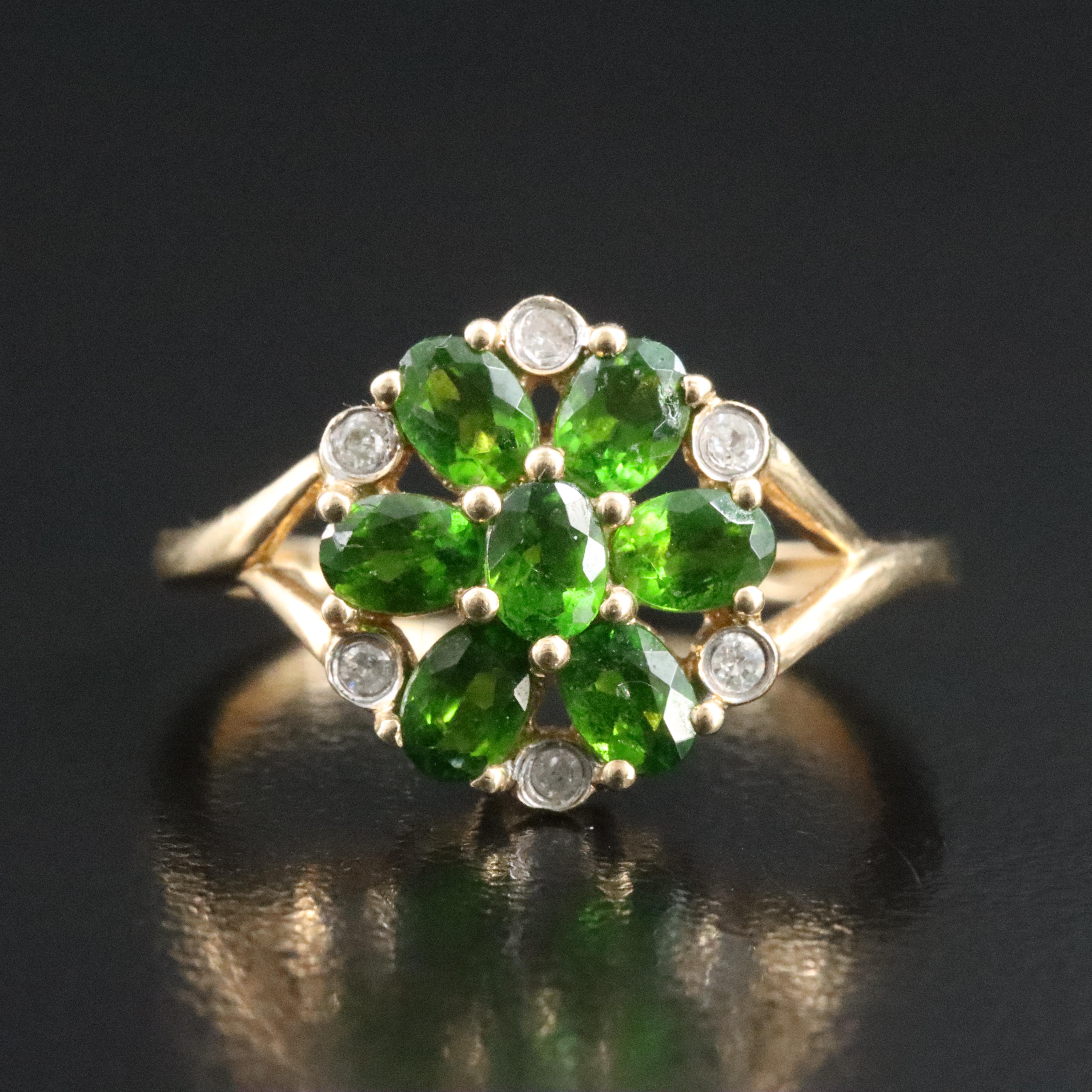 14K Diopside and Diamond Ring
