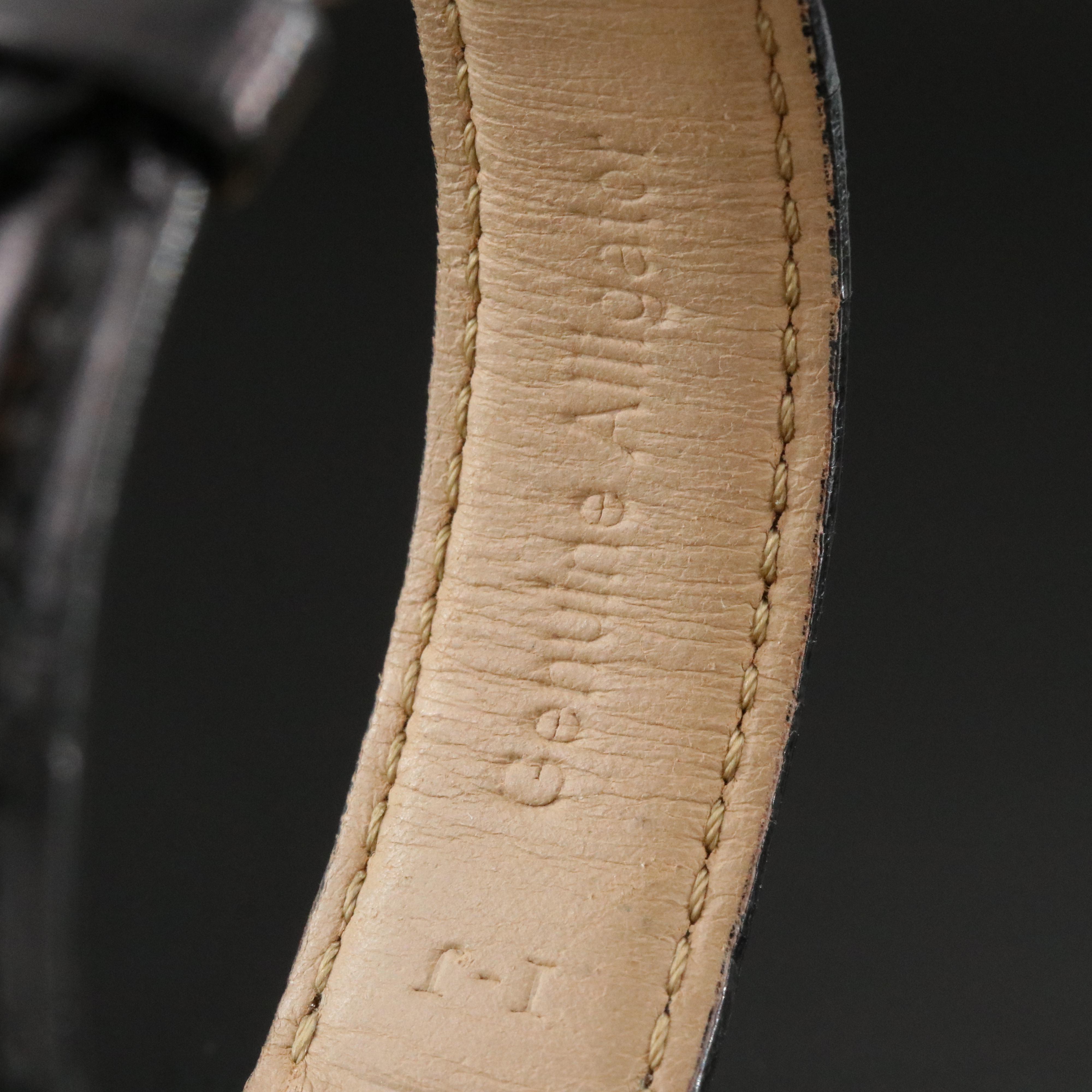 Jaeger-LeCoultre Reverso Classique 250.1.08 18K Gold Quartz Watch