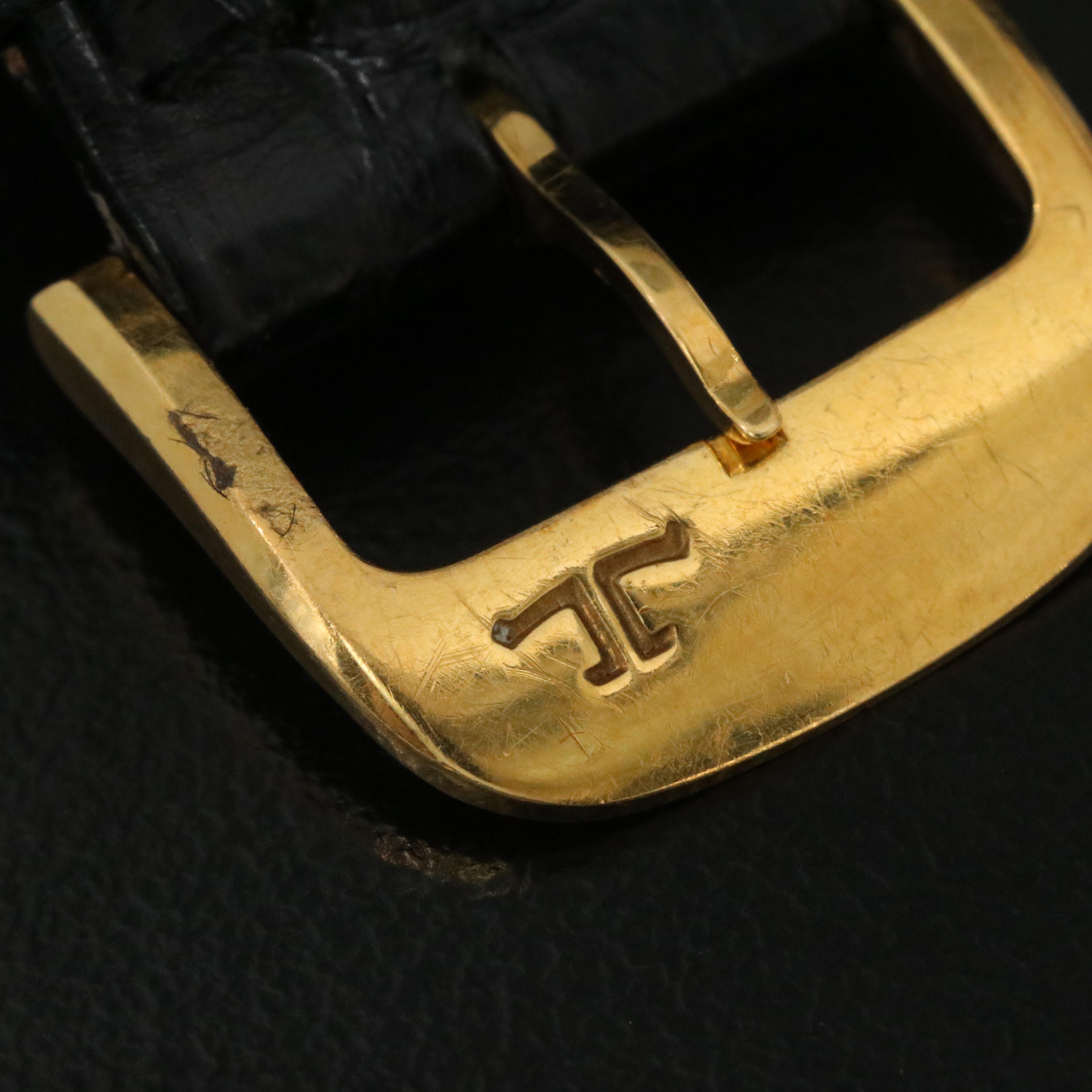 Jaeger-LeCoultre Reverso Classique 250.1.08 18K Gold Quartz Watch