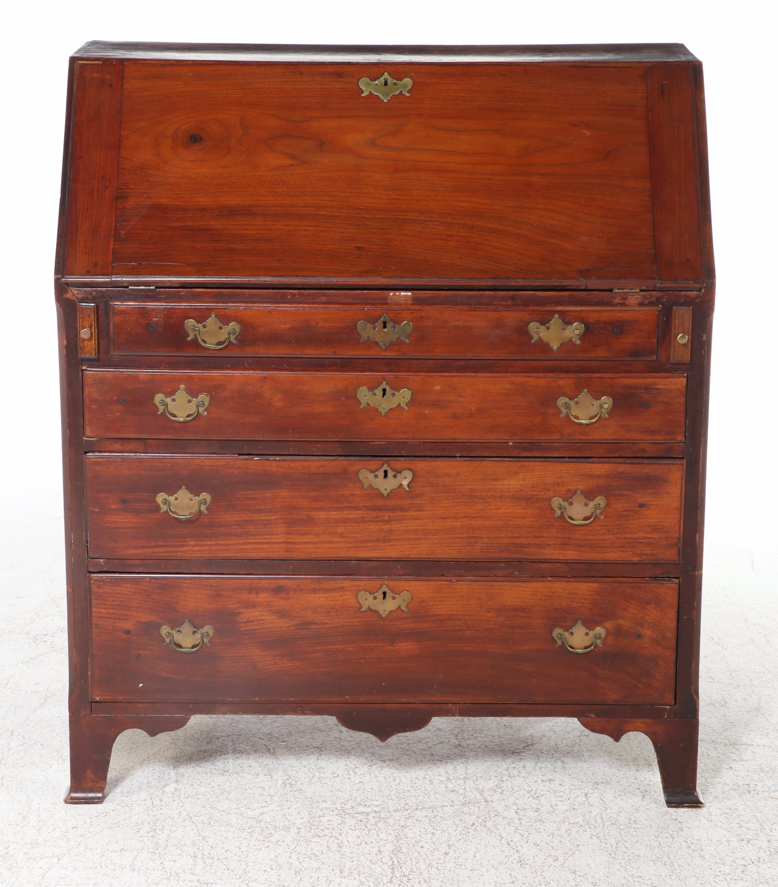Federal Walnut Slant-Front Desk, Late 18th/Early 19th Century