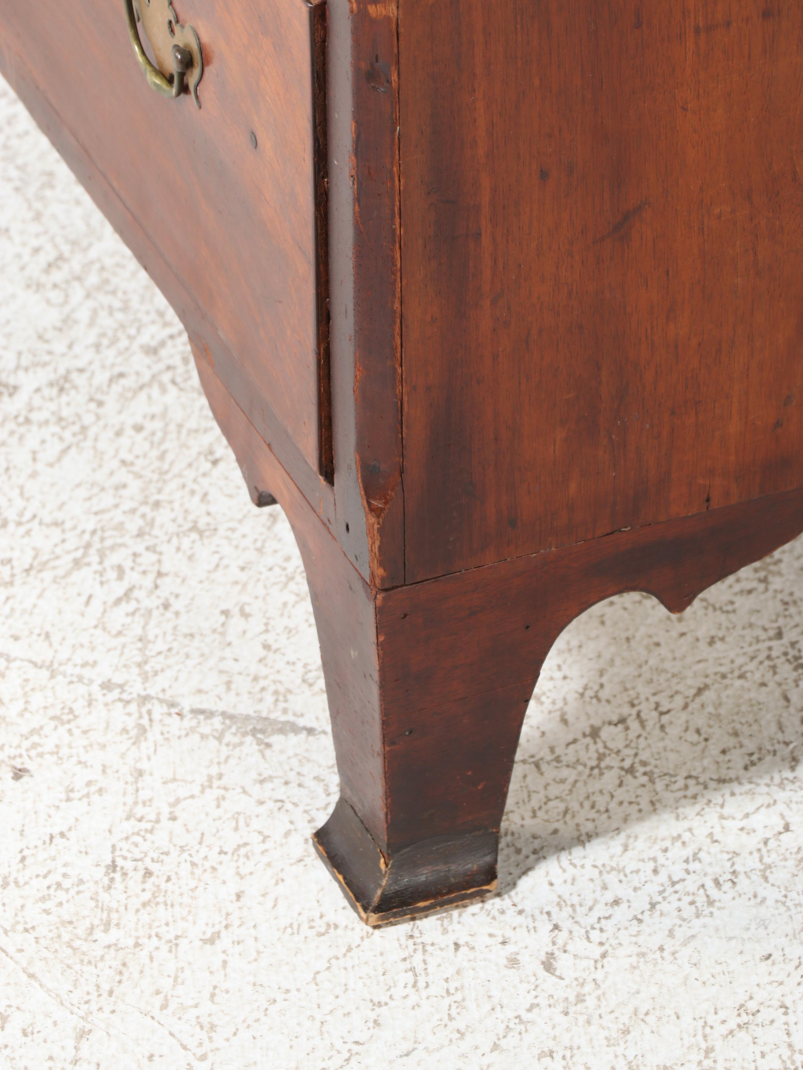 Federal Walnut Slant-Front Desk, Late 18th/Early 19th Century