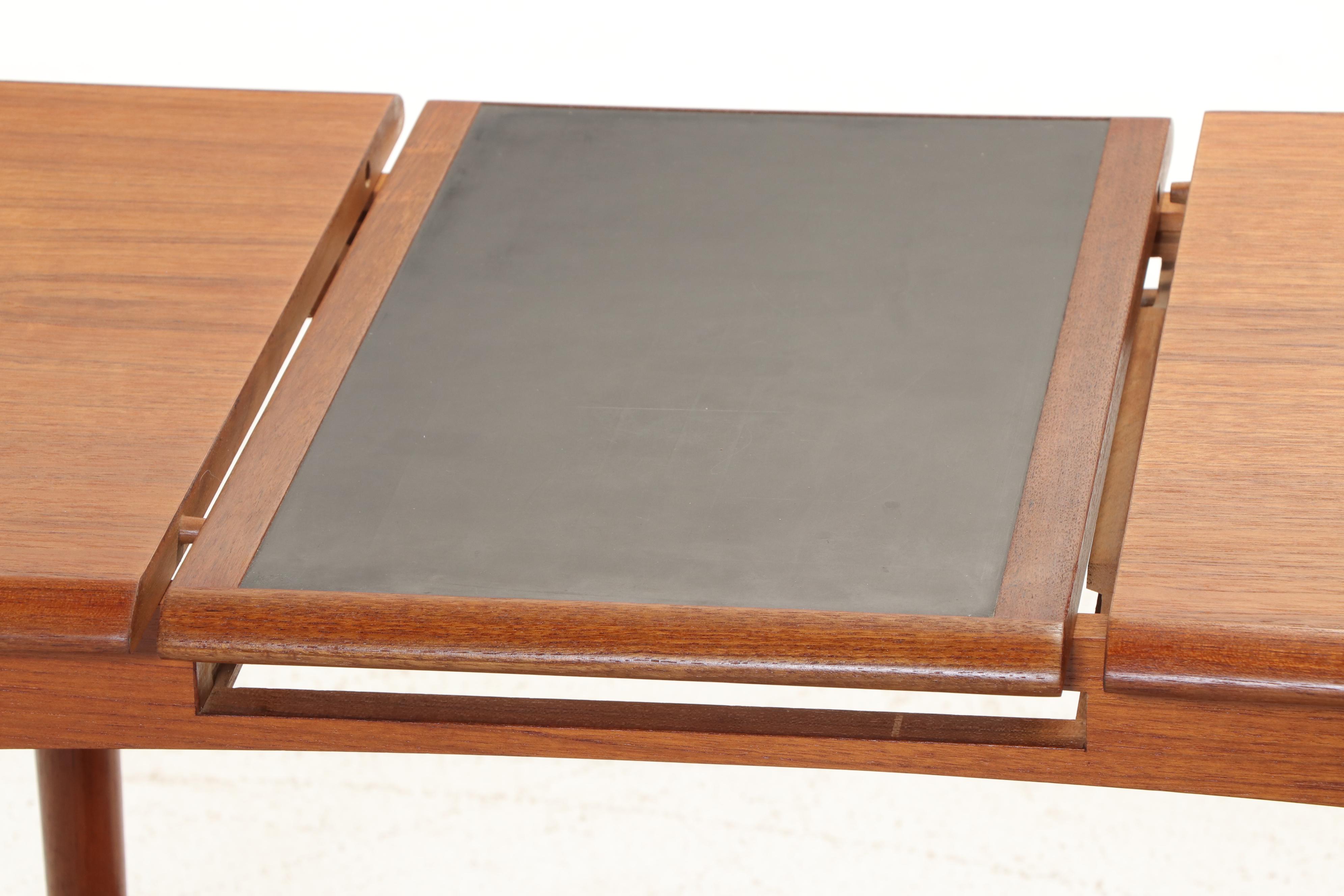 Danish Modern Teak and Black Laminate Extending Serving Trolley, Circa 1960