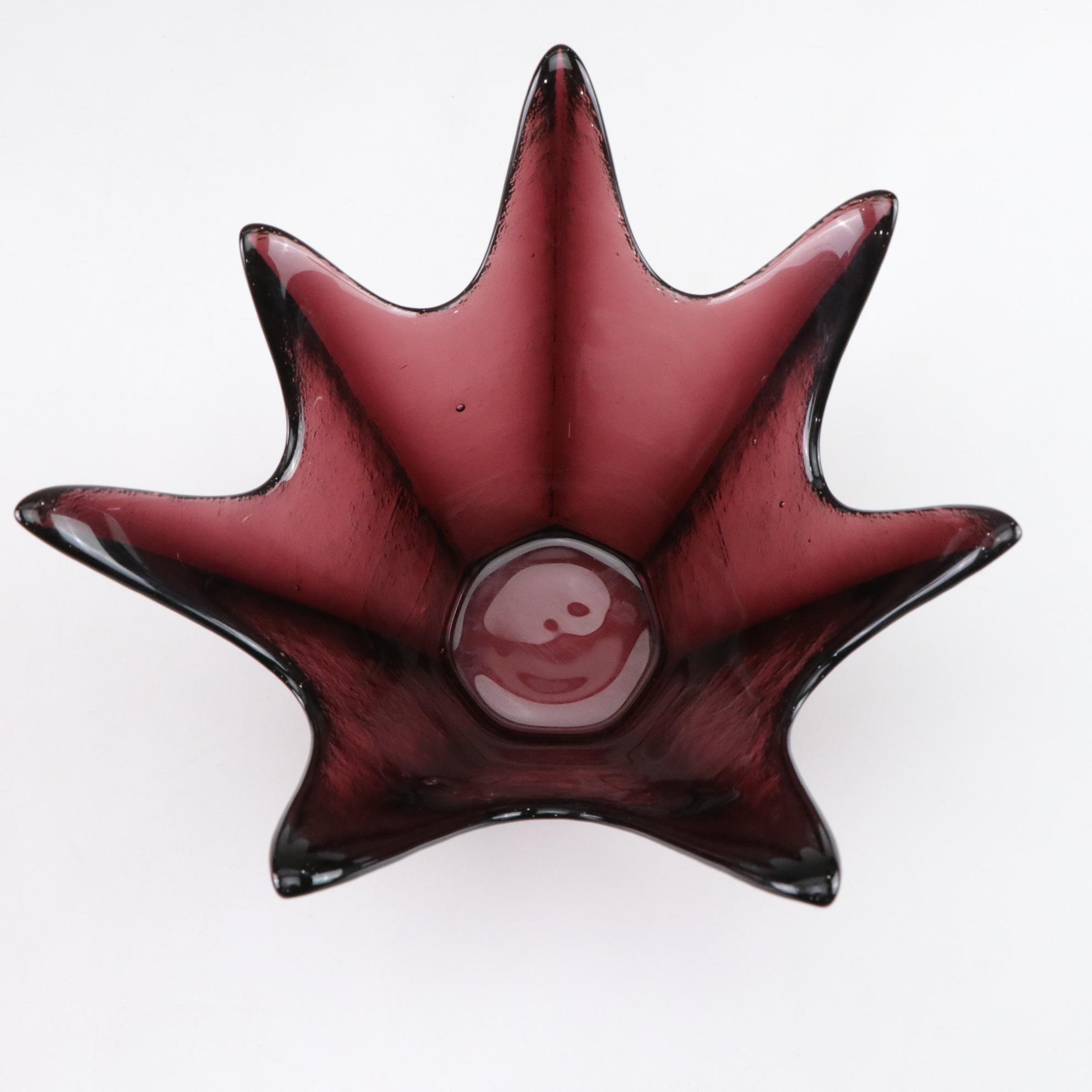 Blenko MCM Amethyst Seven-Point Star With Ruffled Glass Centerpiece Bowls