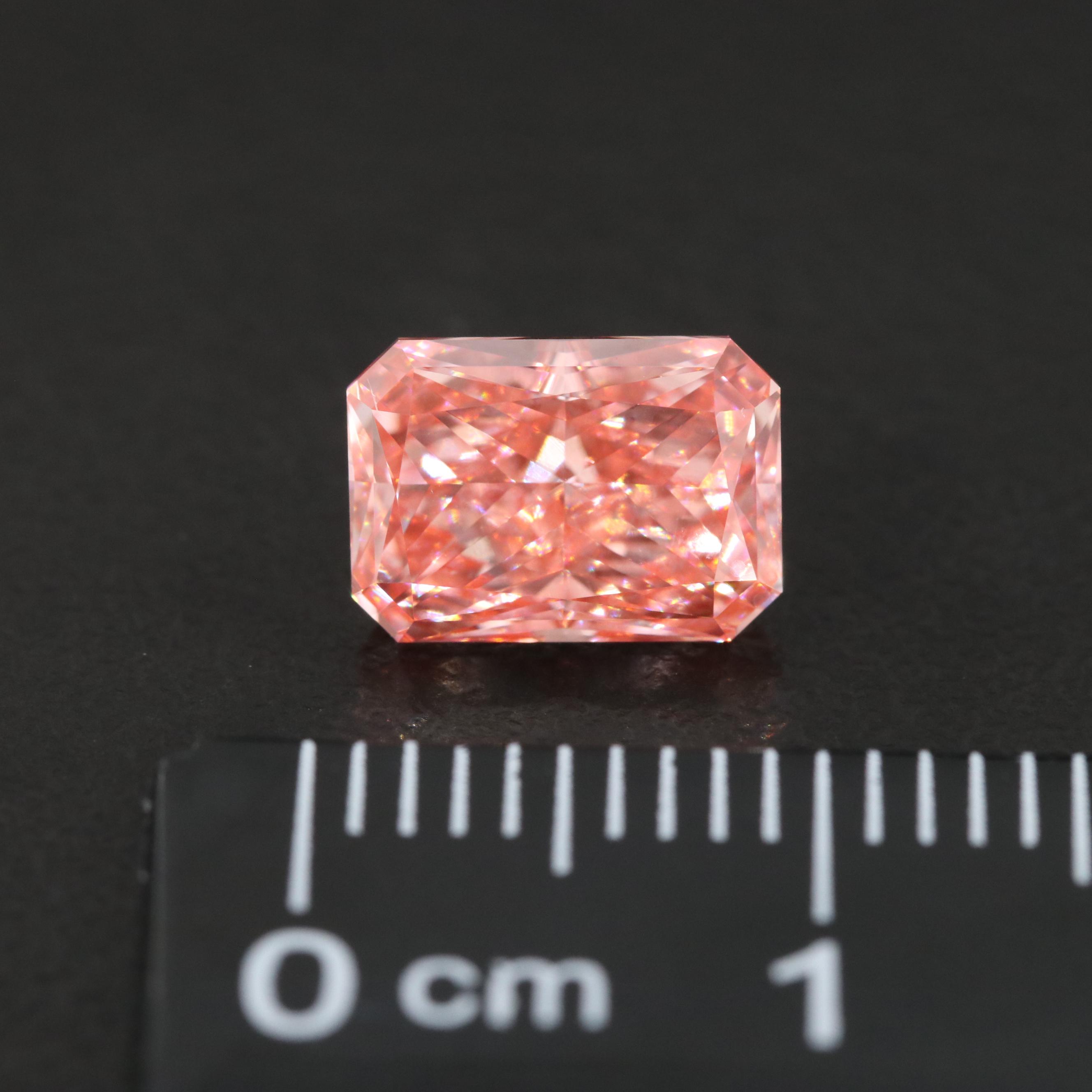 Loose 2.05 CT Fancy Pink Lab Grown Diamond with IGI Report