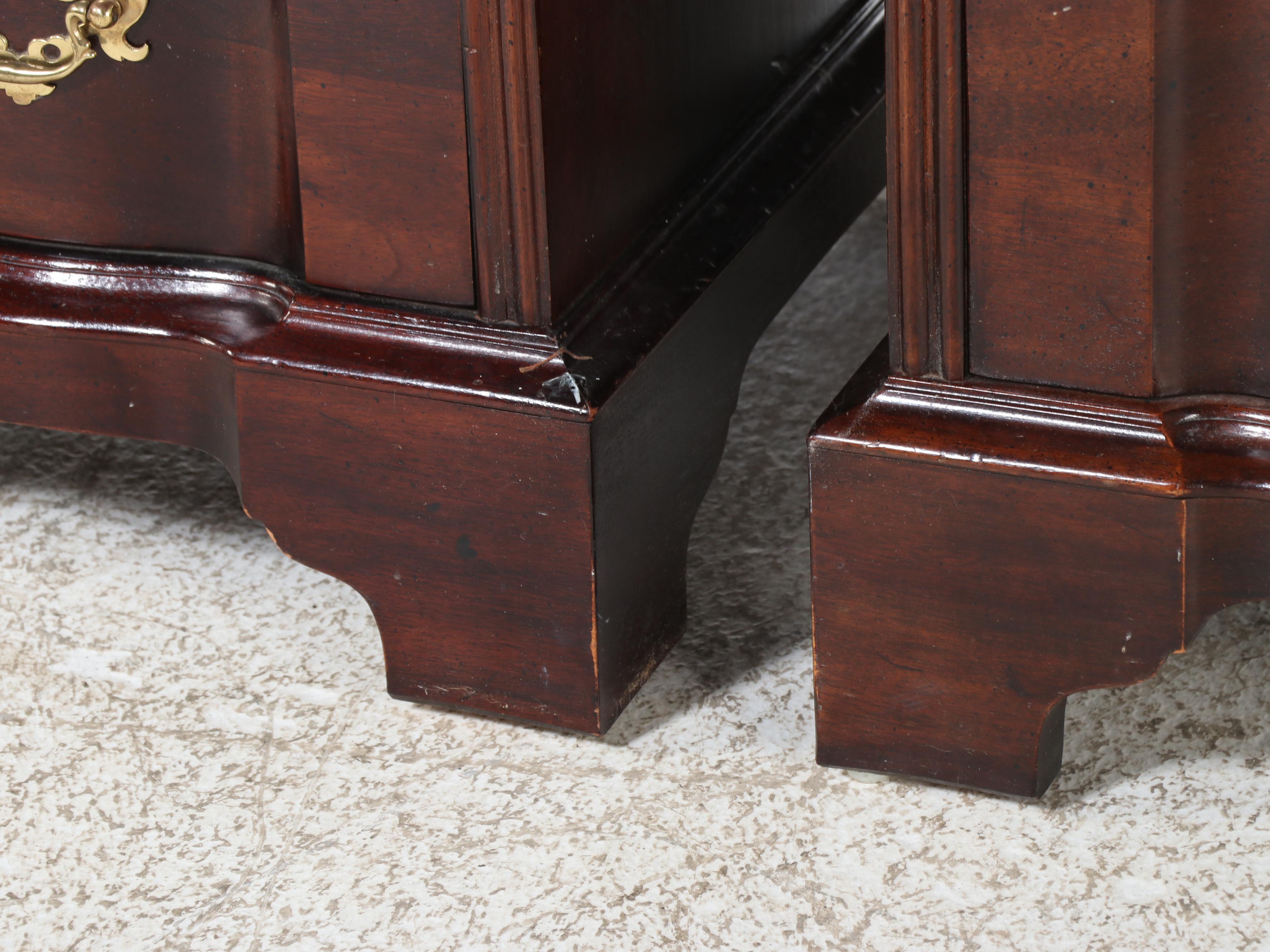 Pair of Henredon's Folio Fourteen Federal Style Block Front Bachelor's Chests