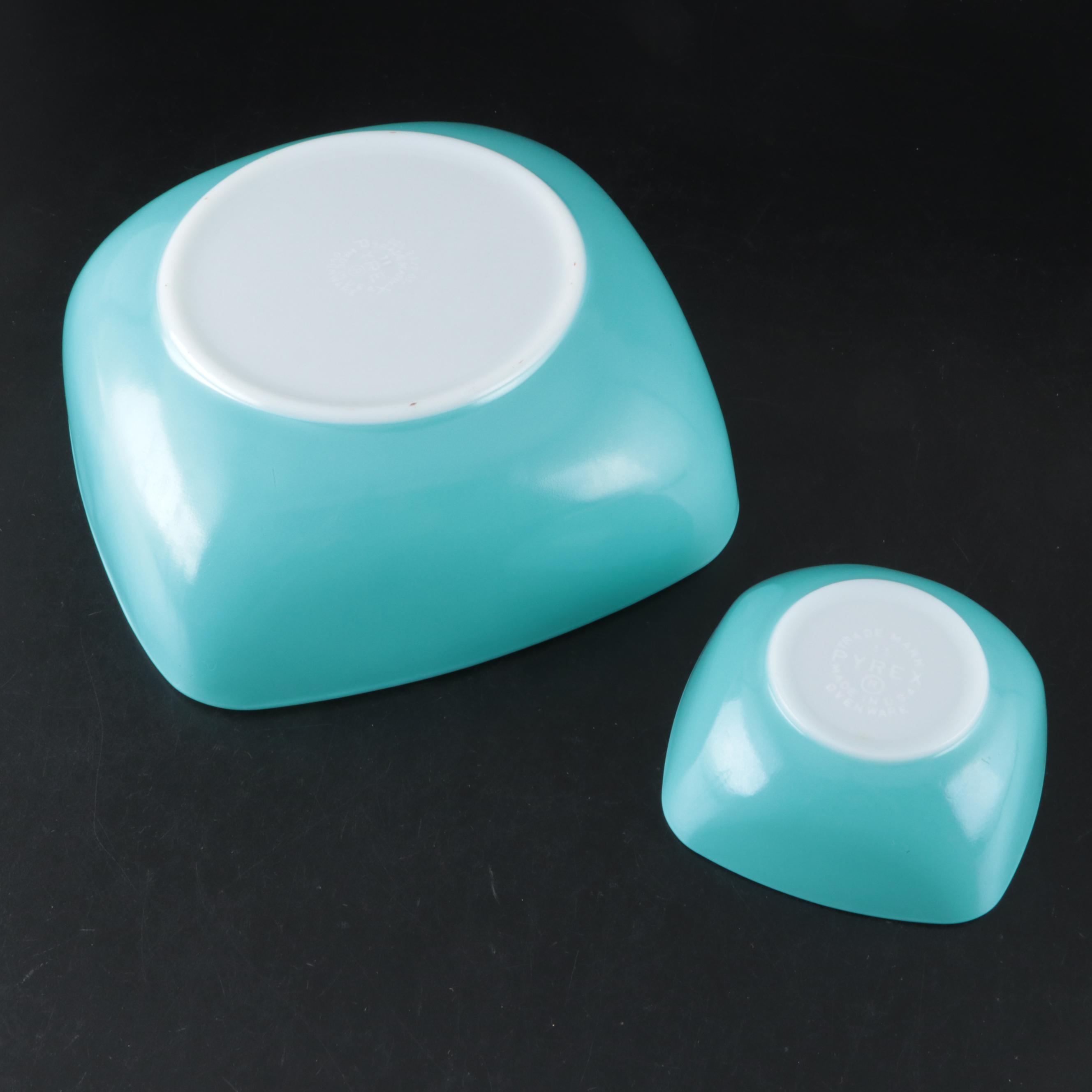 Pyrex Turquoise Glass Chip and Dip Set, Mid-20th C.