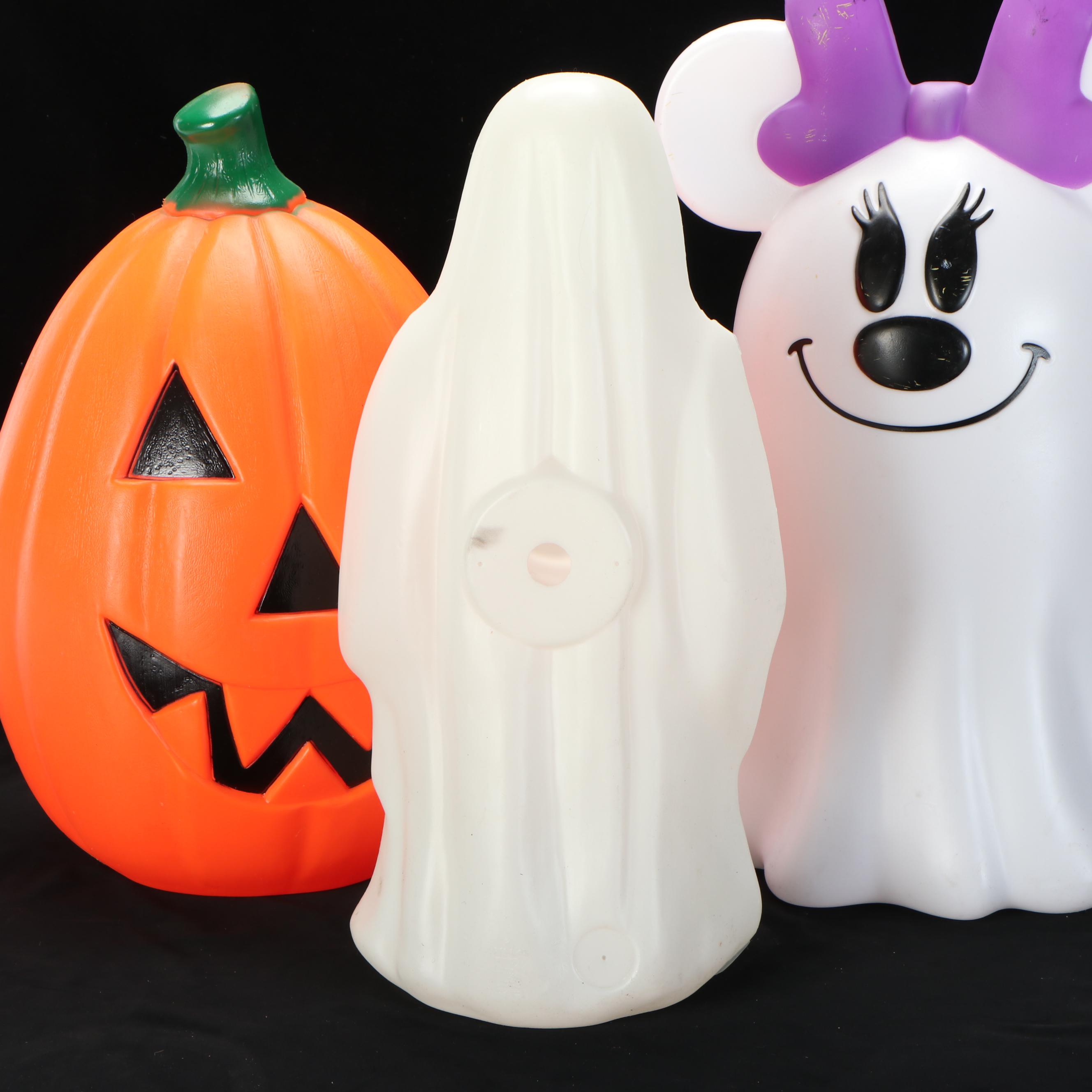 Disney Minnie Mouse Ghost, Empire and Other Halloween Yard Décor