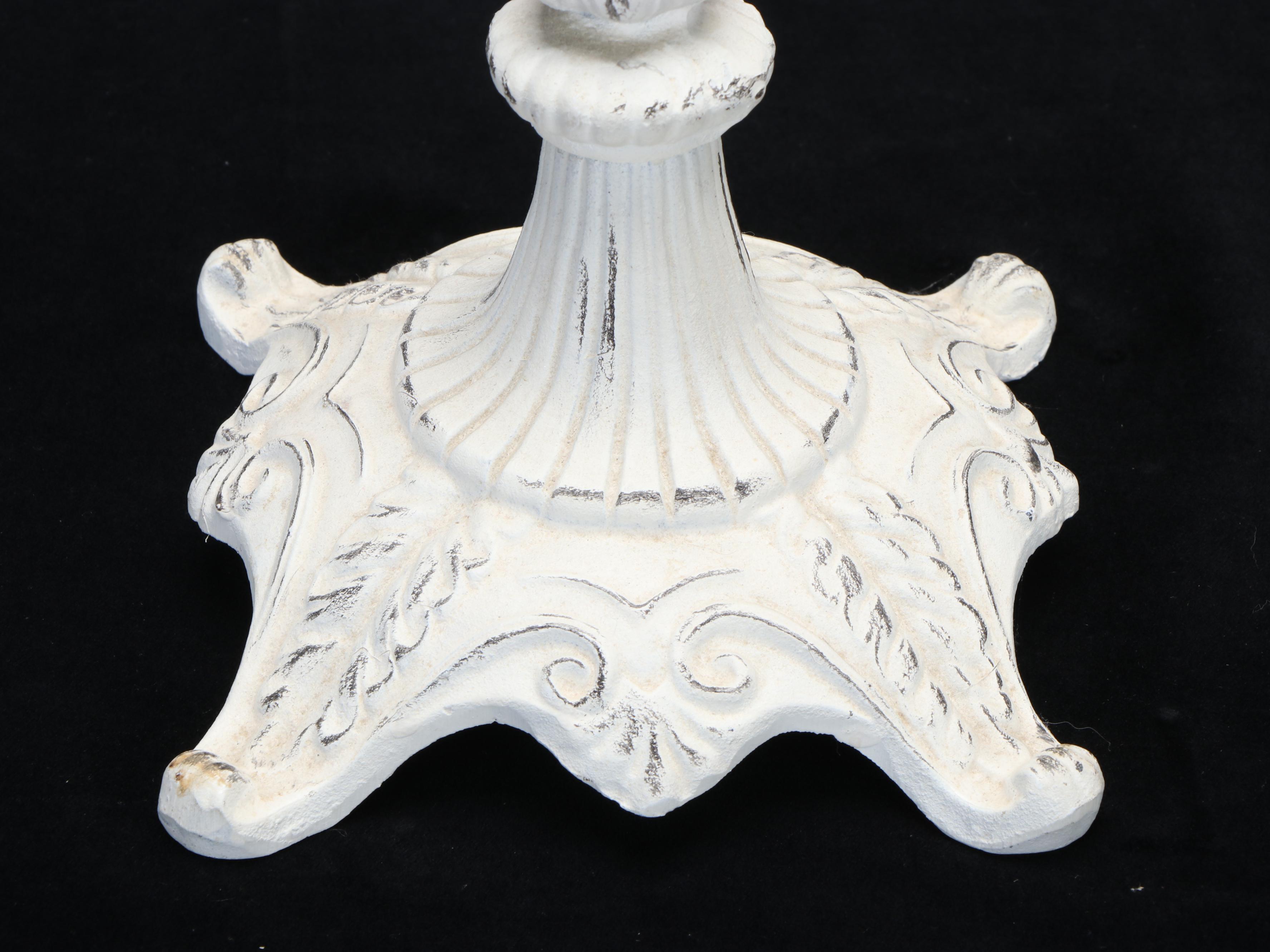 White Distressed Finished Iron Wreath Holder Stand