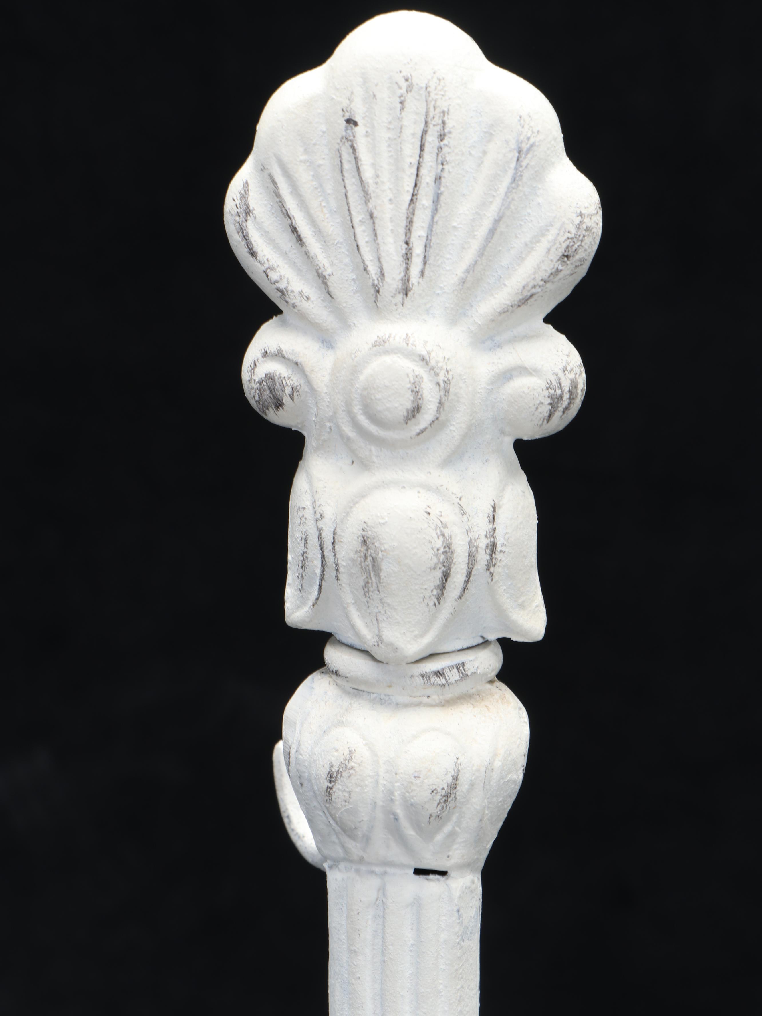 White Distressed Finished Iron Wreath Holder Stand