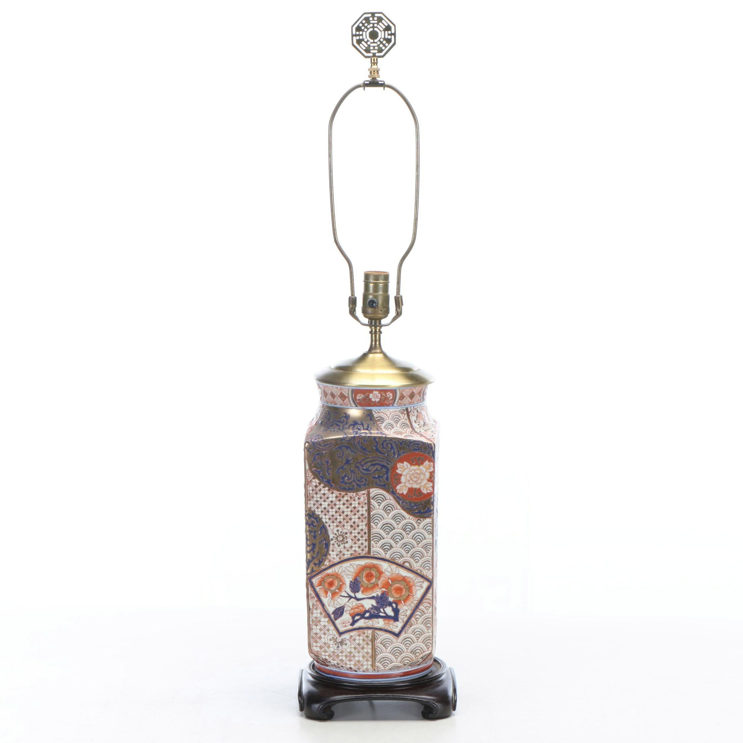 Japanese Porcelain Imari Square Vase Table Lamp