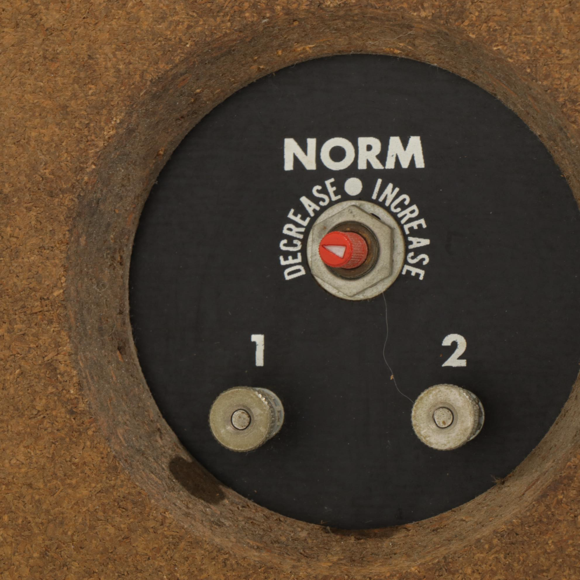 Acoustic Research AR-4x Bookshelf Speakers, Pair, Late 20th Century