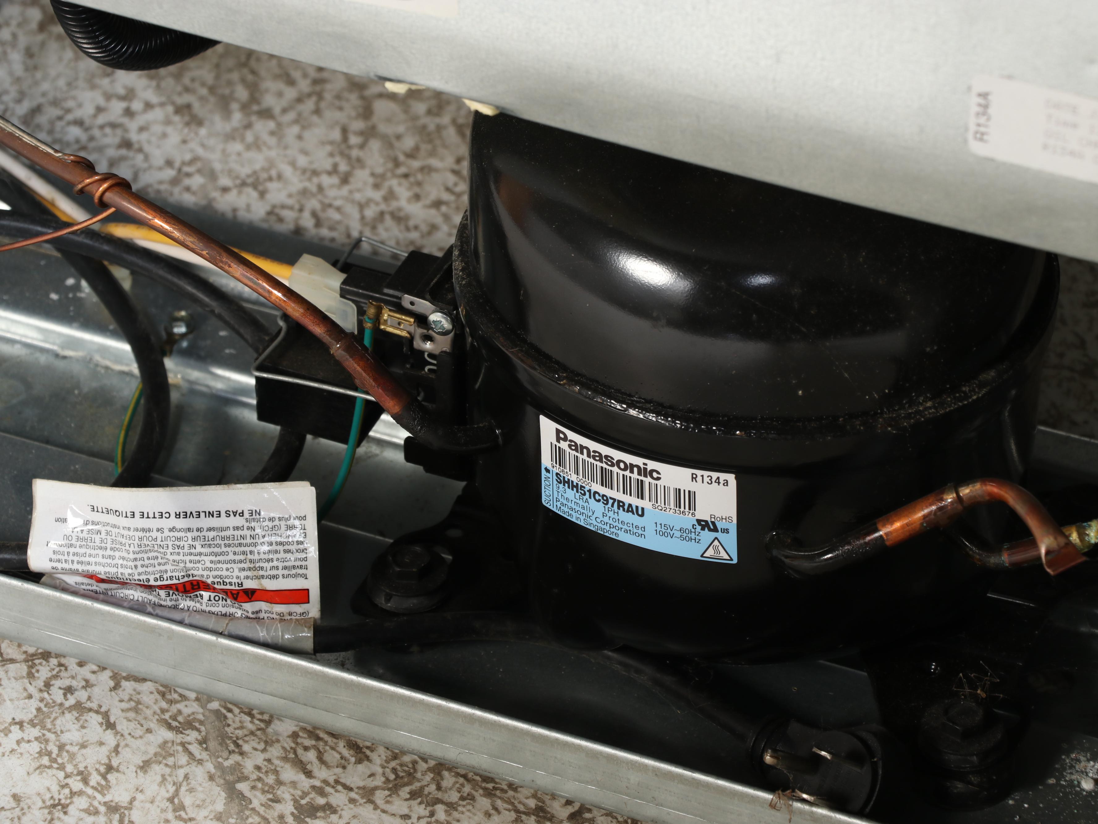 Frigidaire 13.7 Cu. Ft. White Upright Freezer