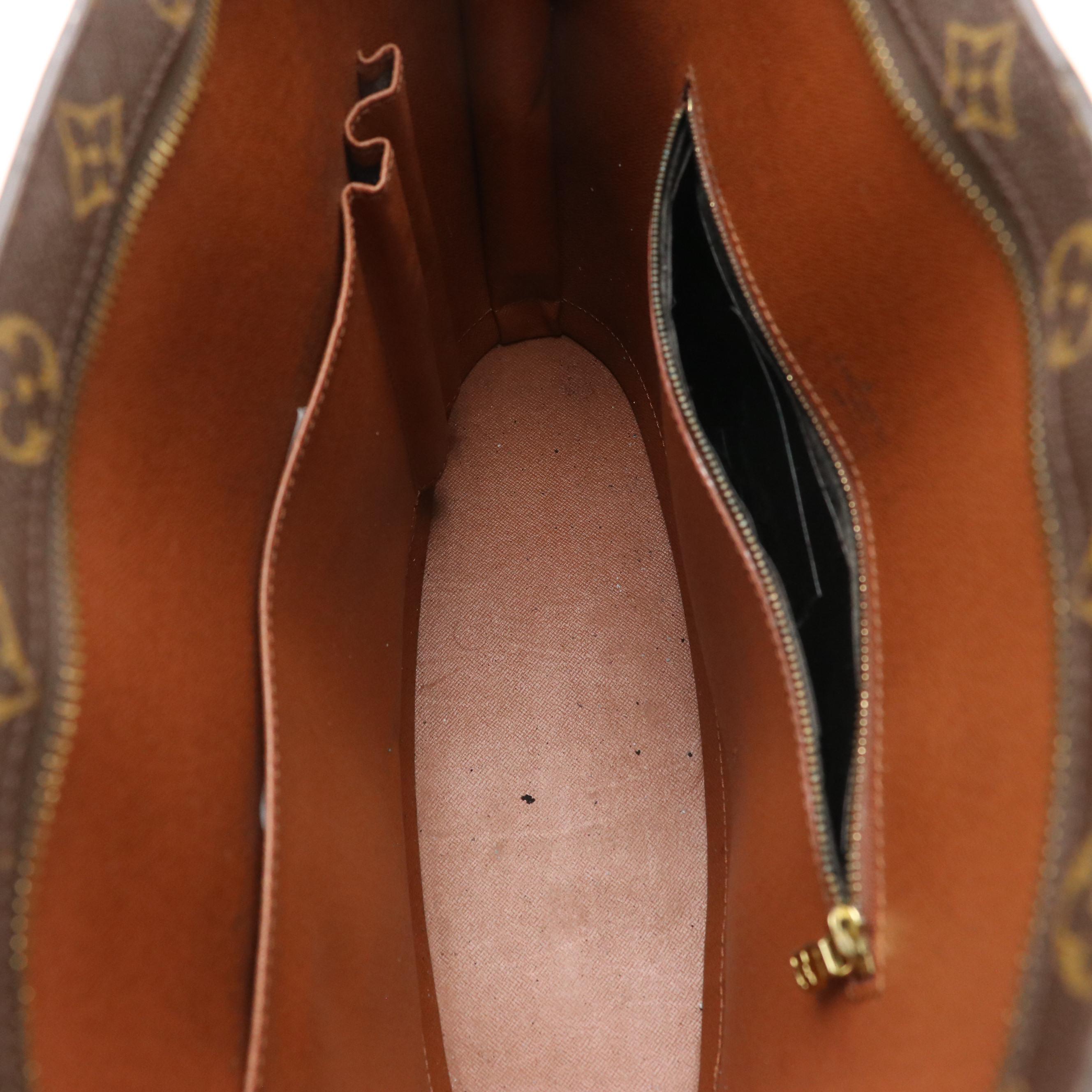 Louis Vuitton Babylone Tote in Monogram Canvas