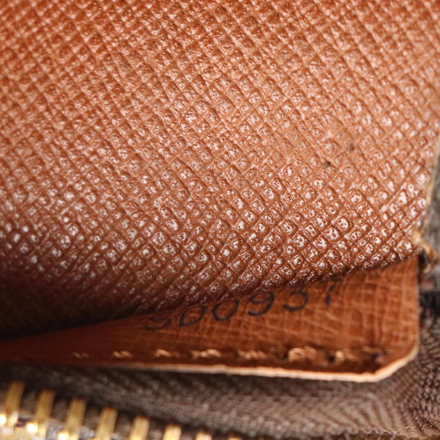 Louis Vuitton Babylone Tote in Monogram Canvas