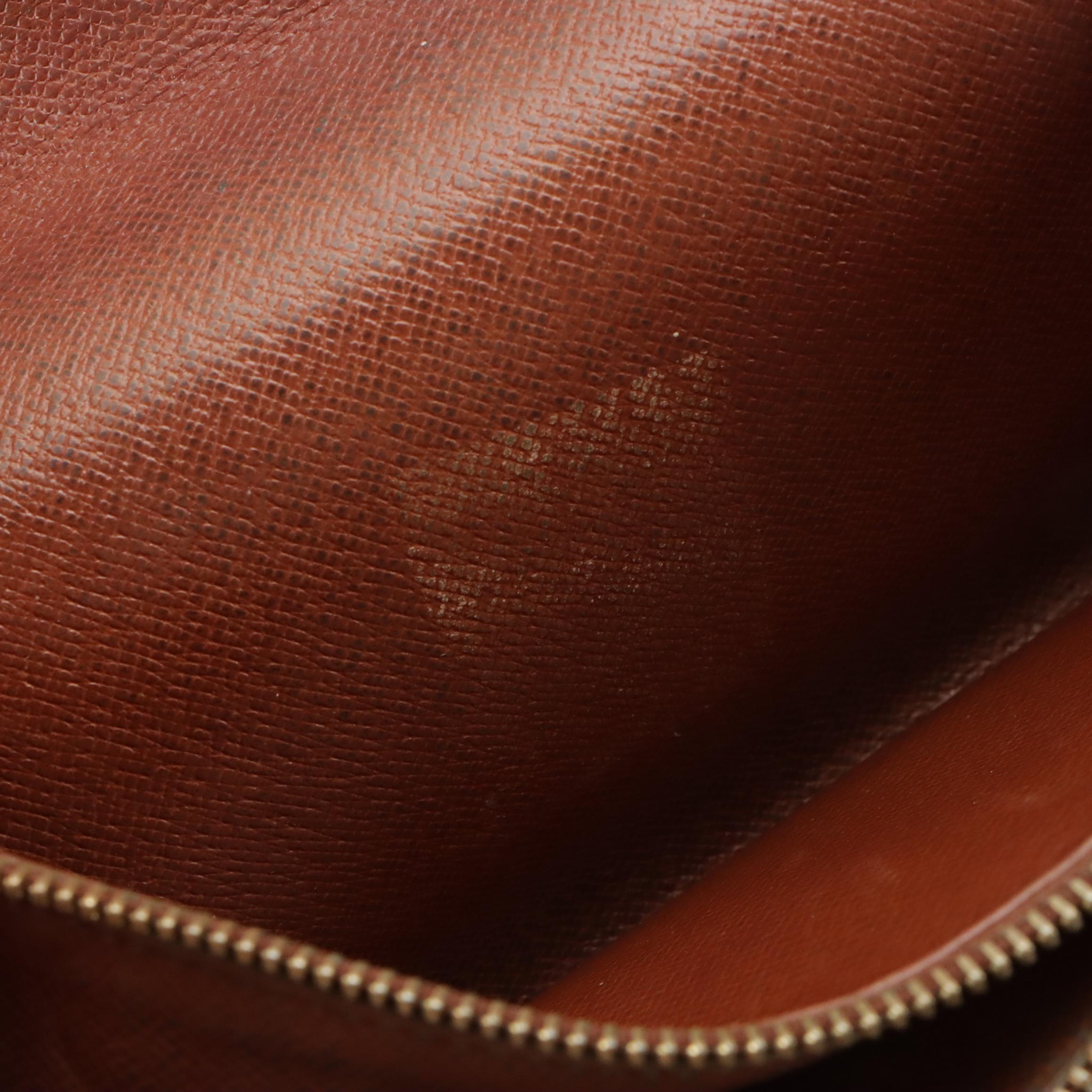 Louis Vuitton Sarah Wallet in Monogram Canvas