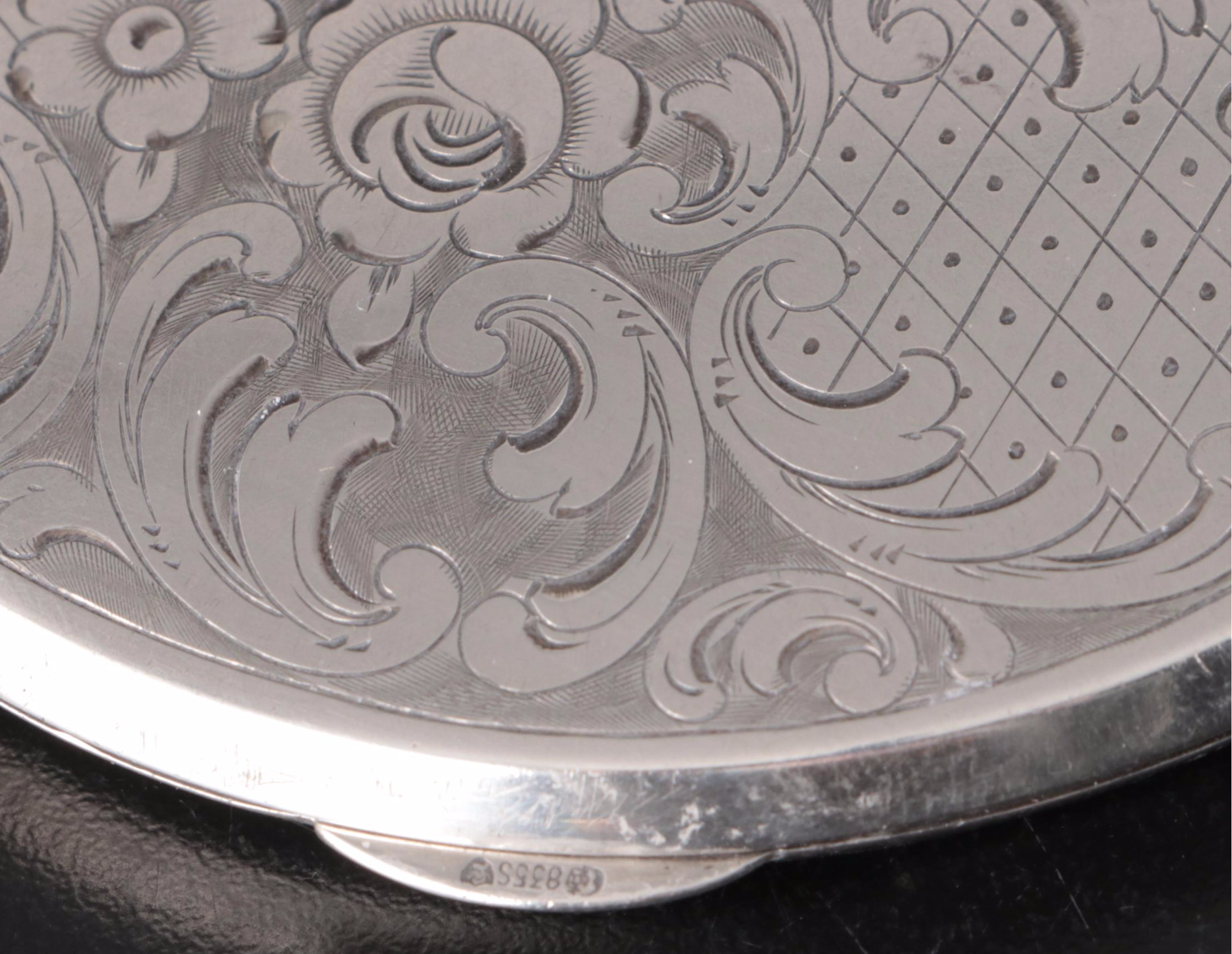 German Lutz & Weiss 800 Silver Compact and Vesta Case with More Silver Décor