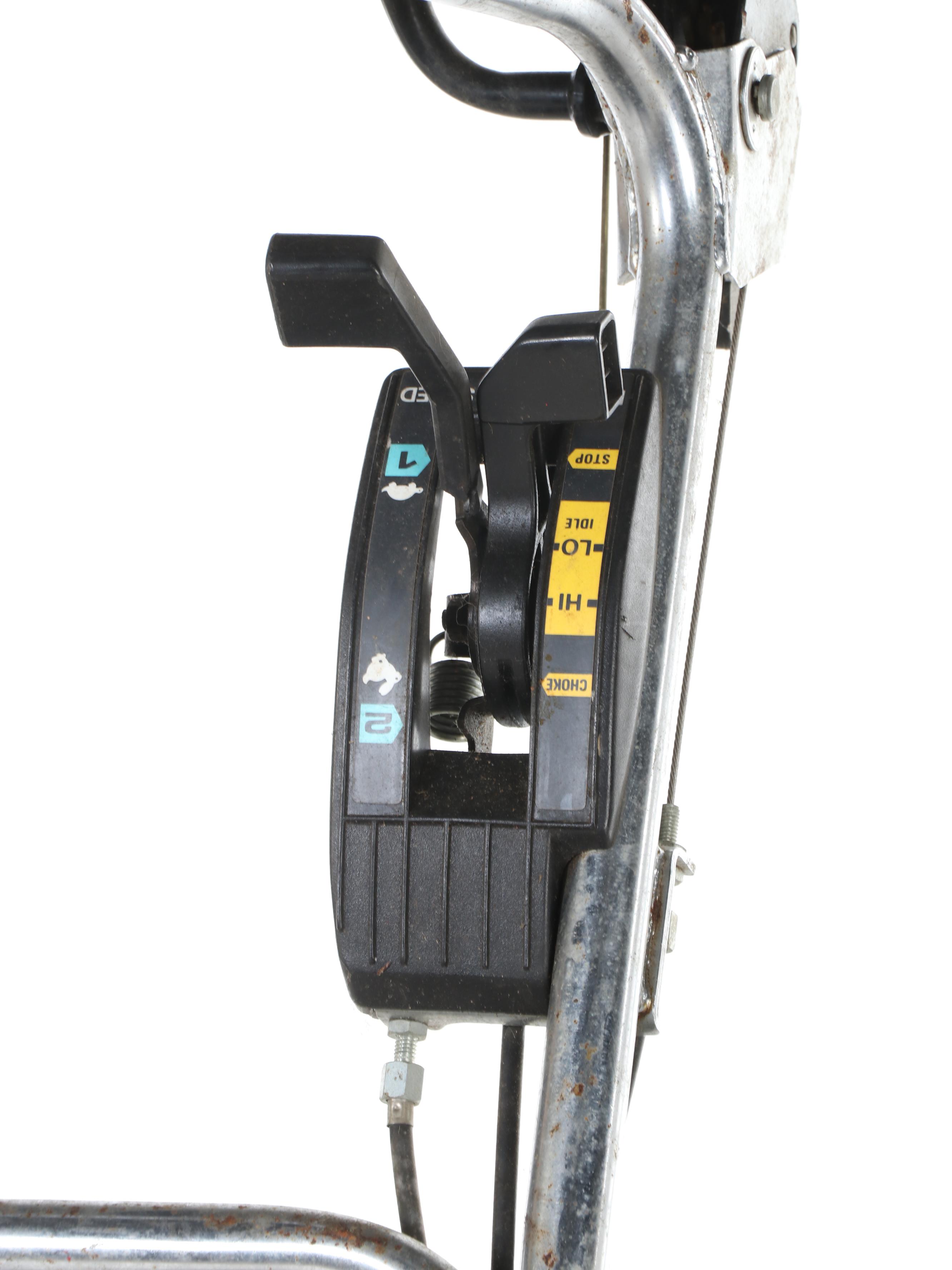 Honda HR214 Gas-Powered Lawnmower