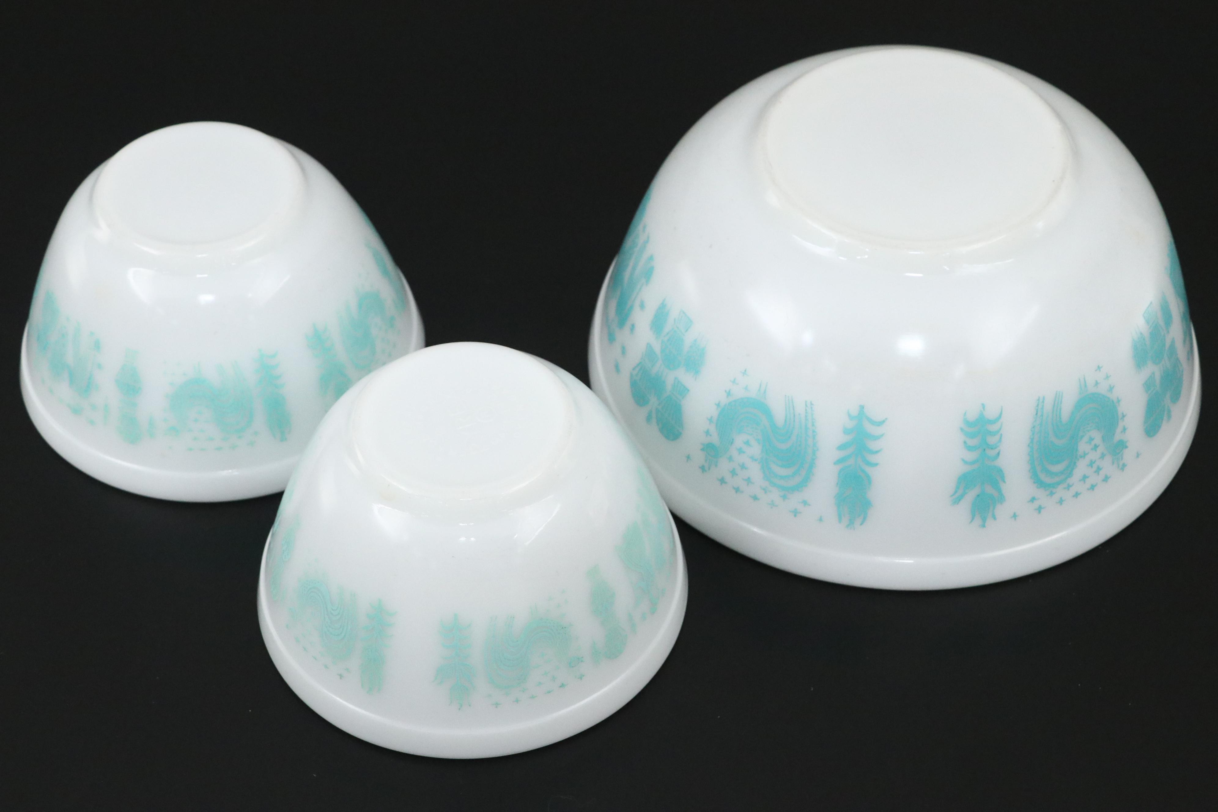 Pyrex "Butterprint Turquoise" Glass Refrigerator Jars and Bowls