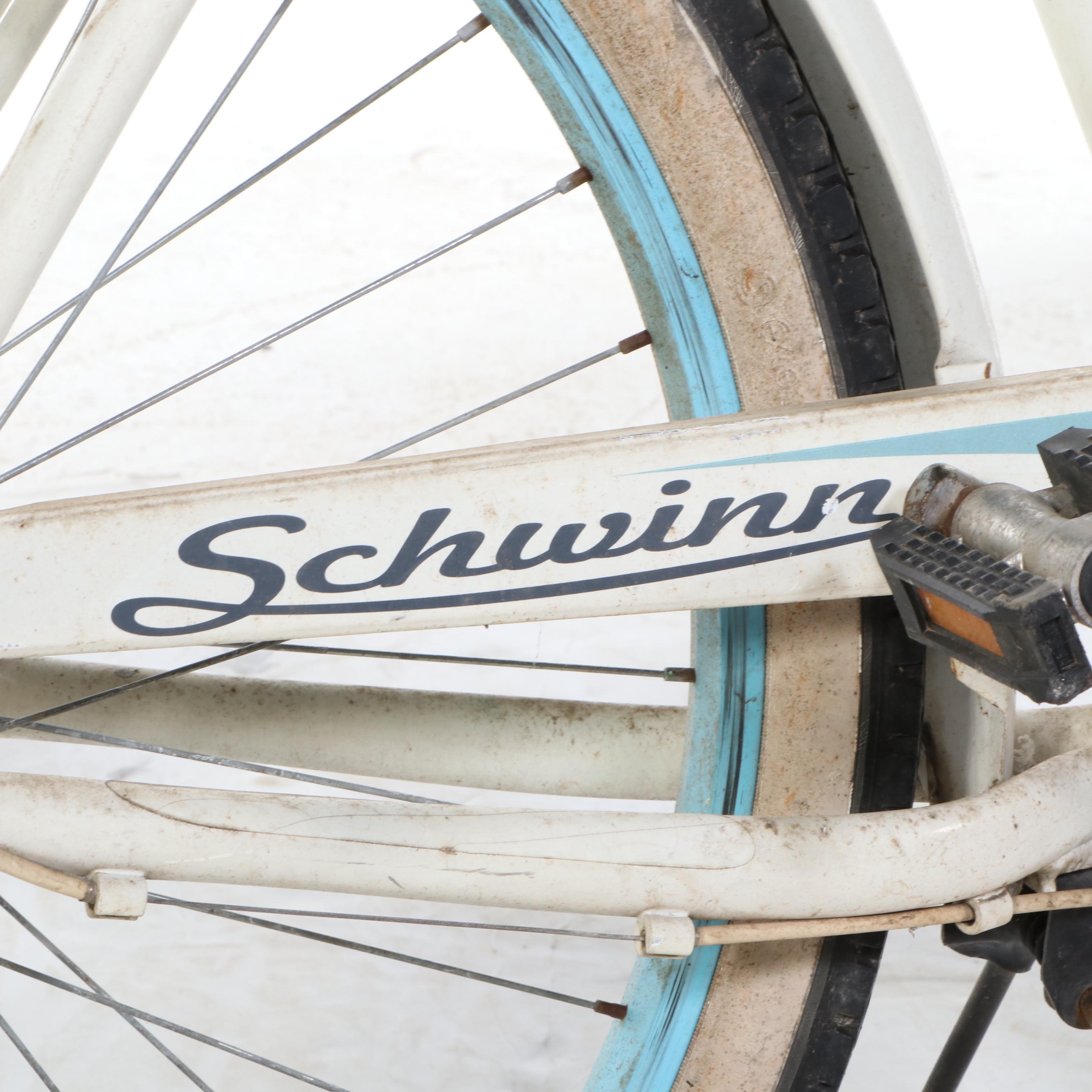 Schwinn Ladies Palm Beach Cruiser  Bike