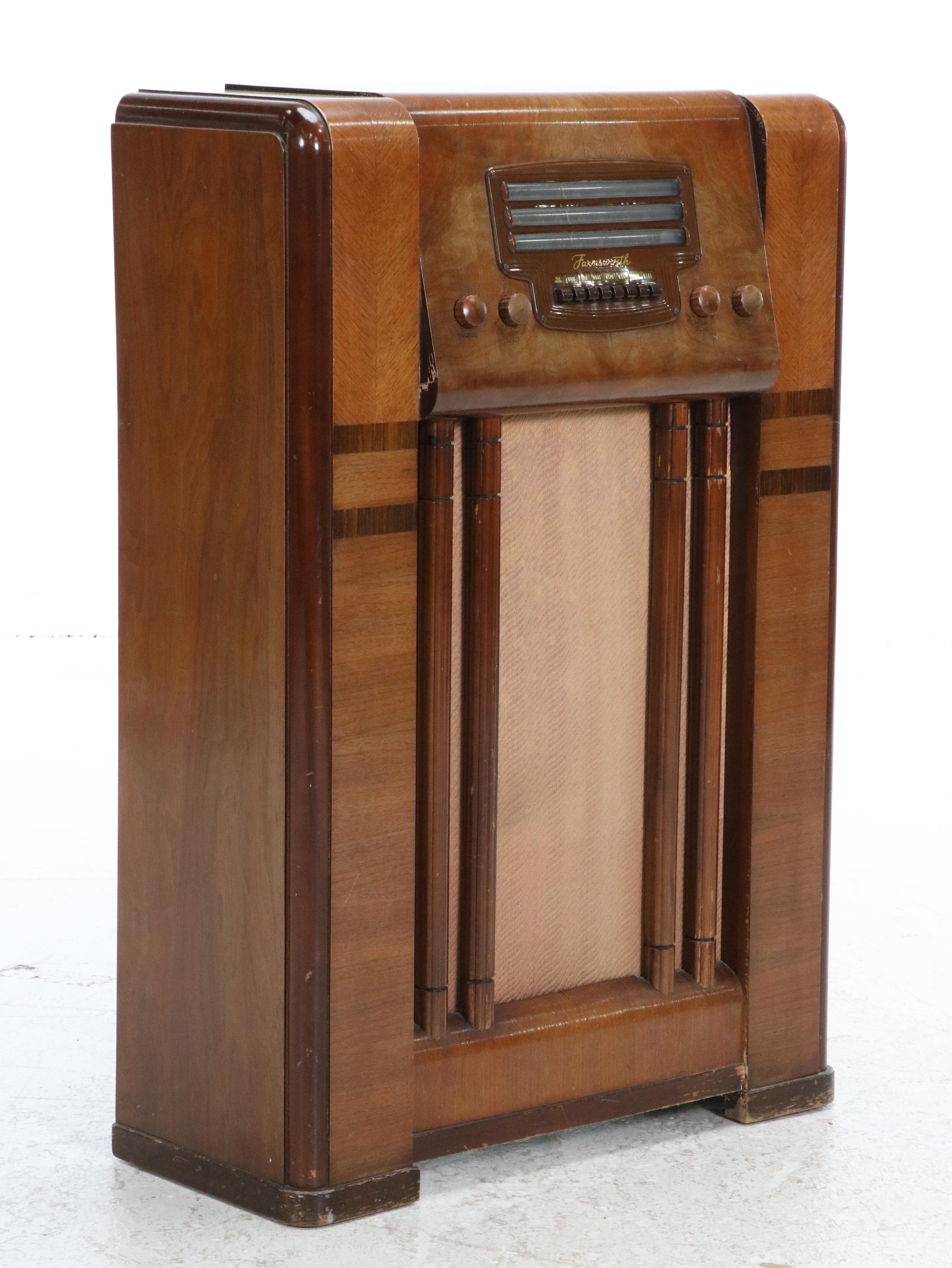 Farnsworth AC-70 Art Deco Waterfall Wood Veneer and Acrylic Radio