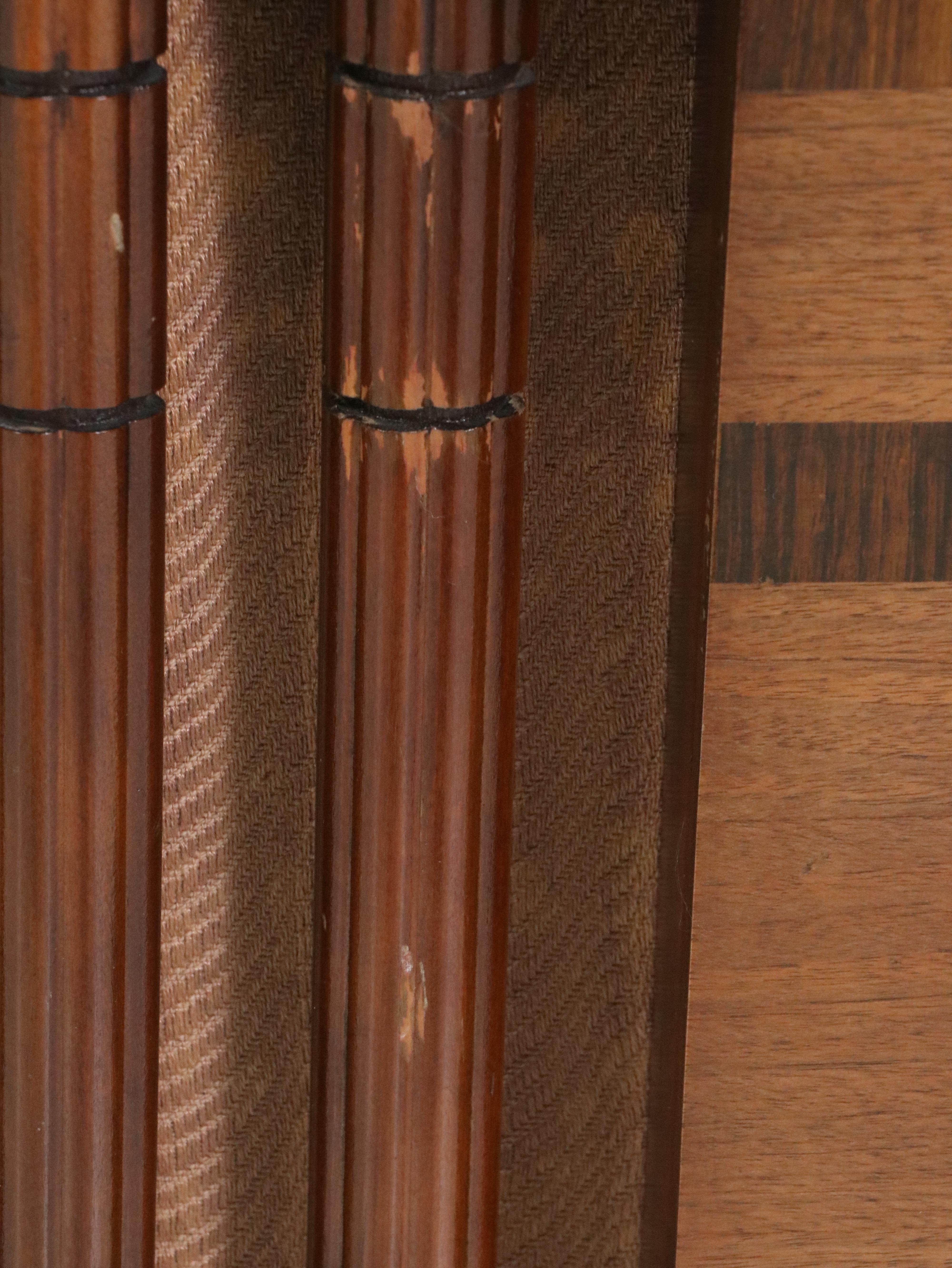 Farnsworth AC-70 Art Deco Waterfall Wood Veneer and Acrylic Radio