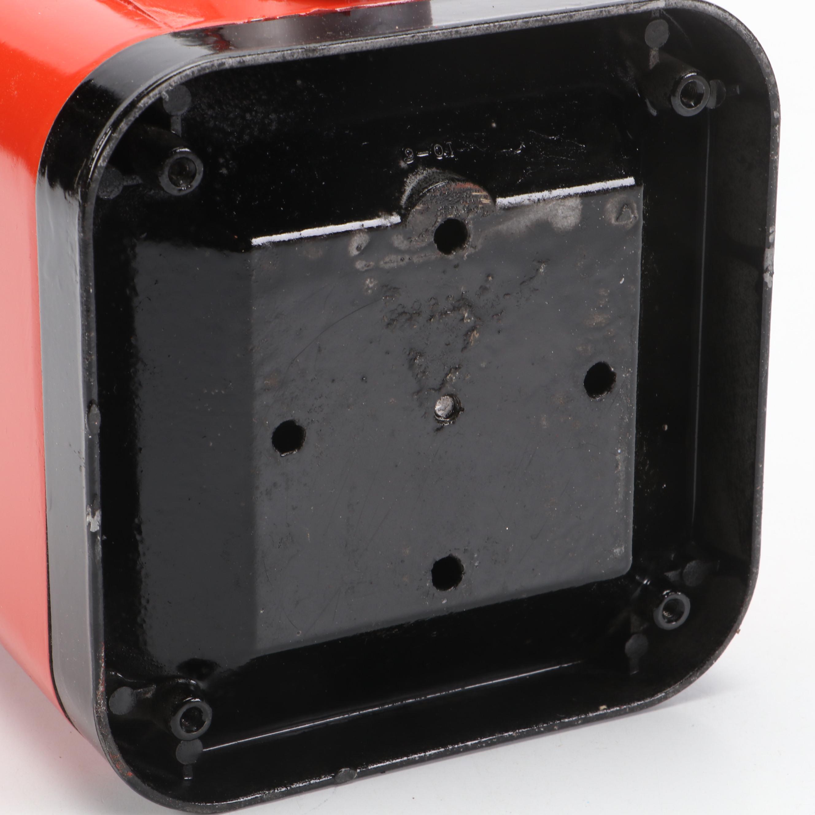 Oak Mfg. Co. "Acorn" Metal and Glass Gumball Machine