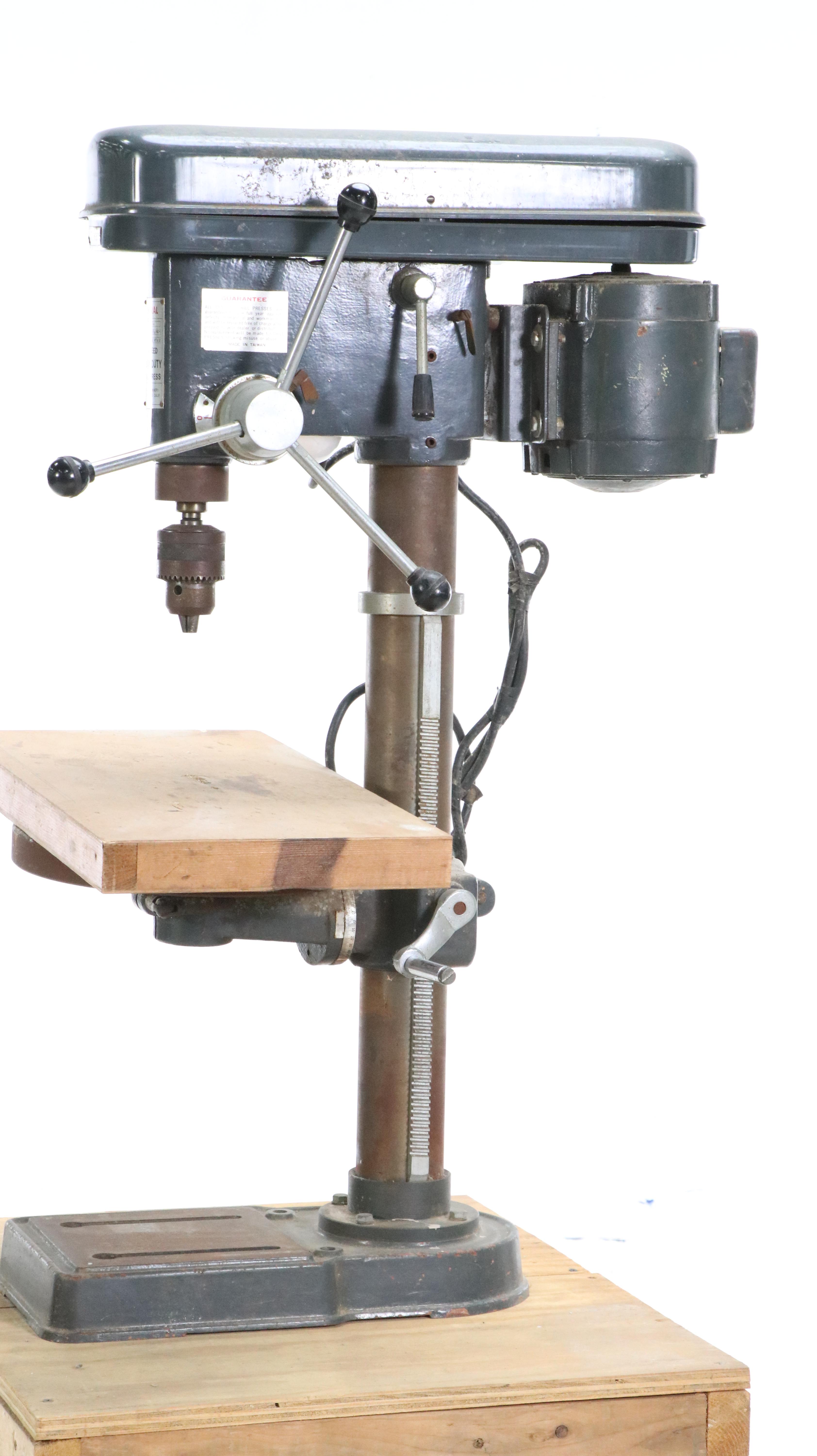 Central Machinery 12-Speed Heavy Duty Bench Top Drill Press, 1978