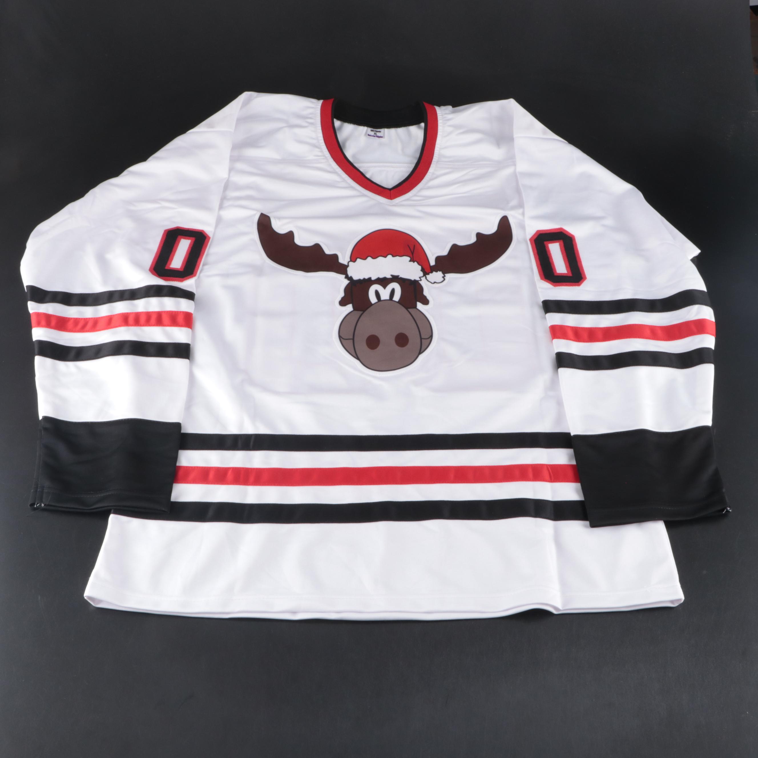 Chevy Chase Signed "Christmas Vacation: Clark Griswold" Hockey Jersey, Beckett