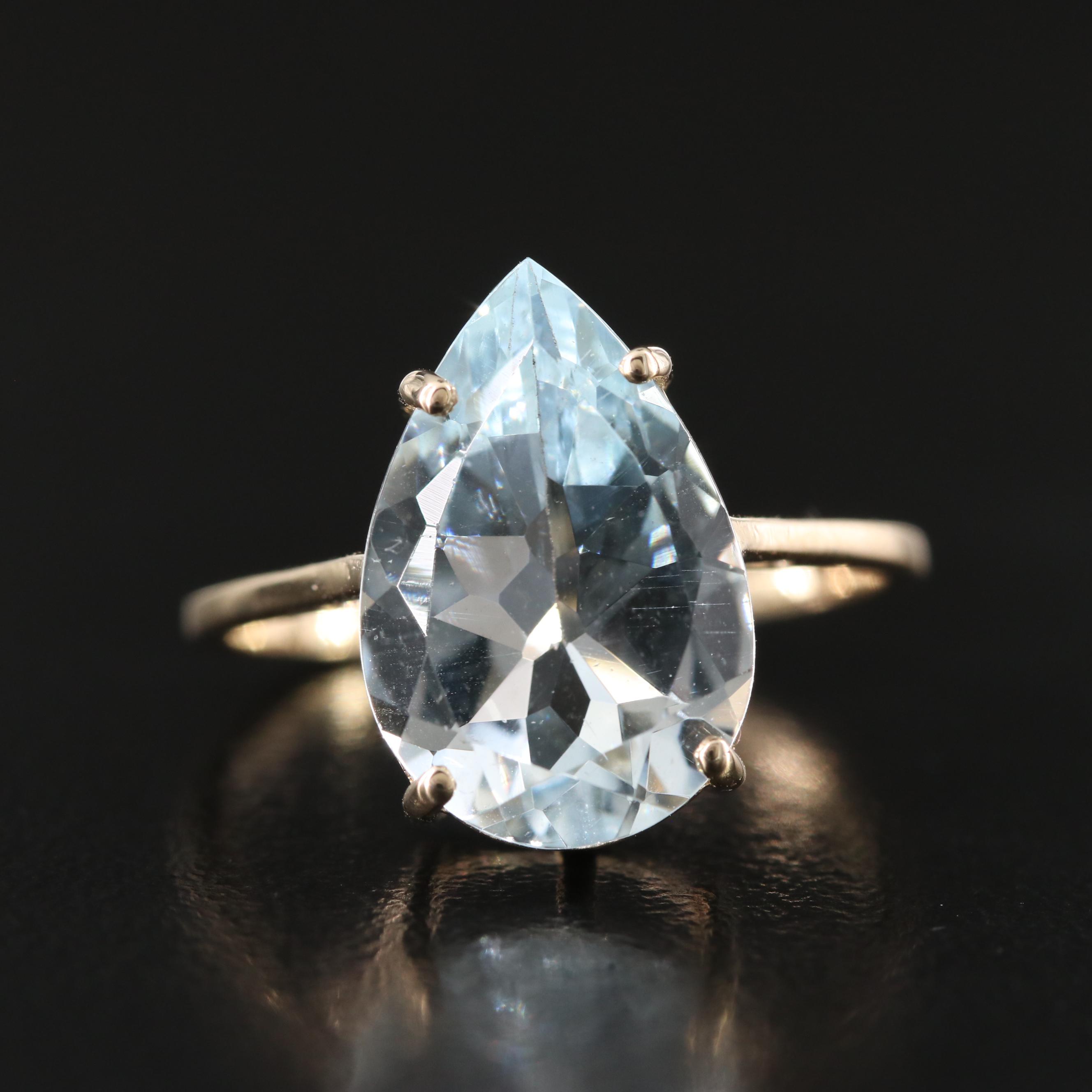 14K Aquamarine Ring