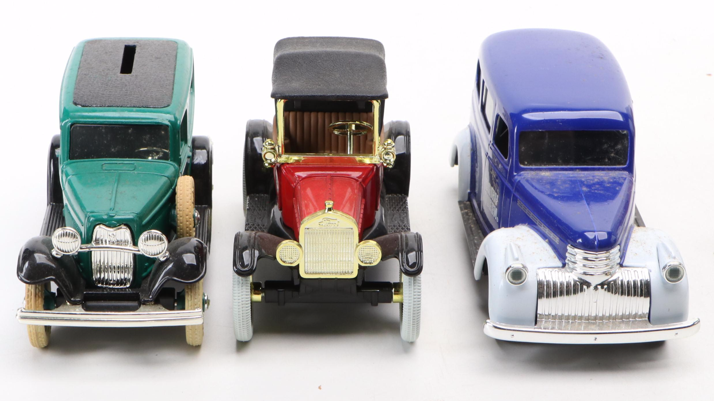 Ertl Diecast Model General Motors and Ford More Diecast Delivery Trucks and Vans