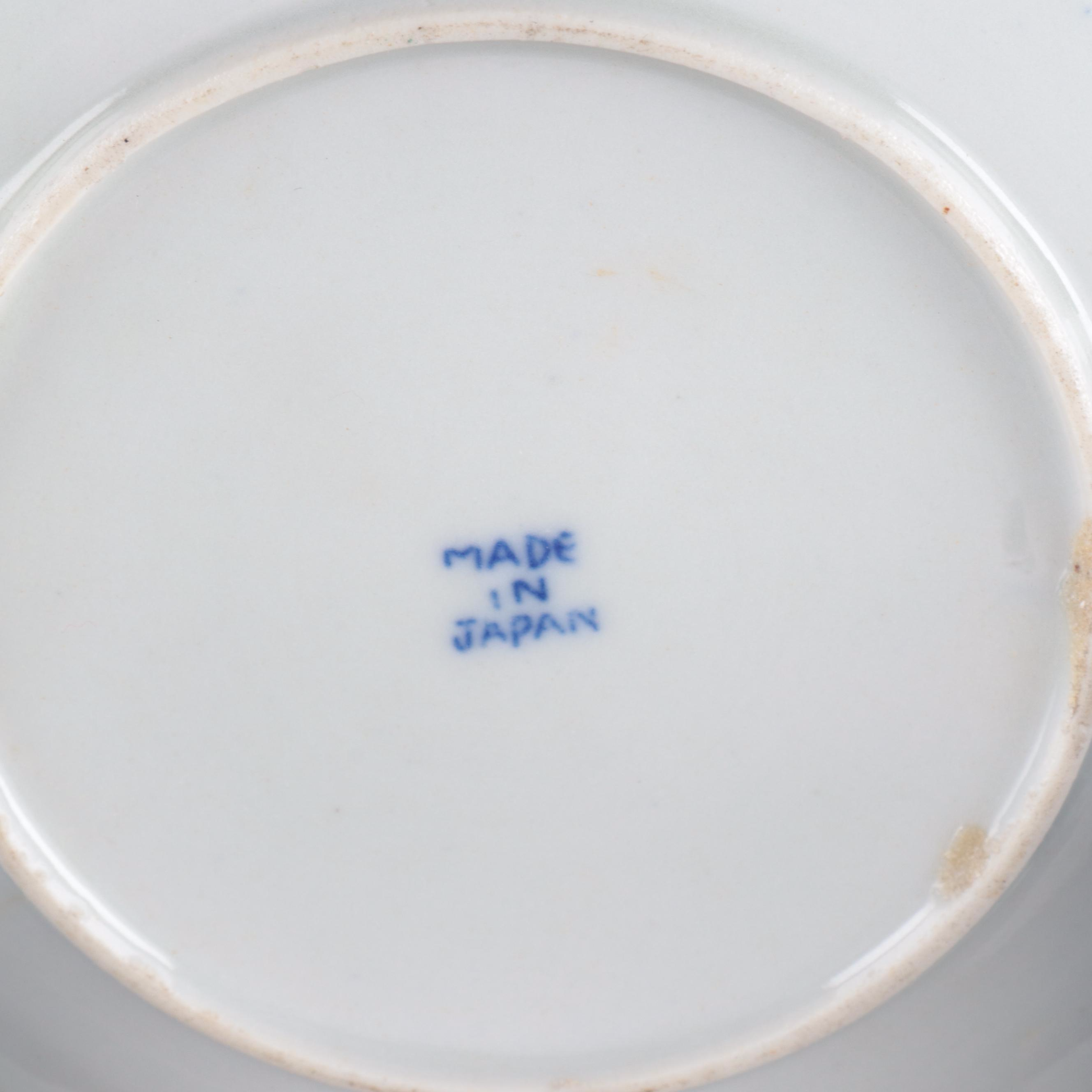 Blue Willow Grill Plates with Japanese Porcelain and Other Tableware