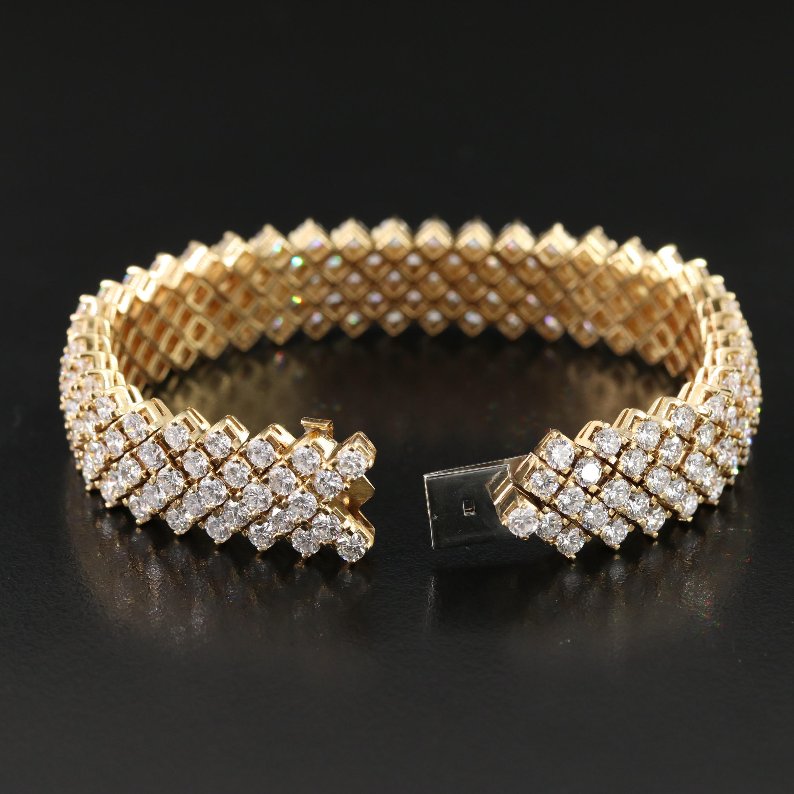 18K 20.00 CTW Diamond Bracelet