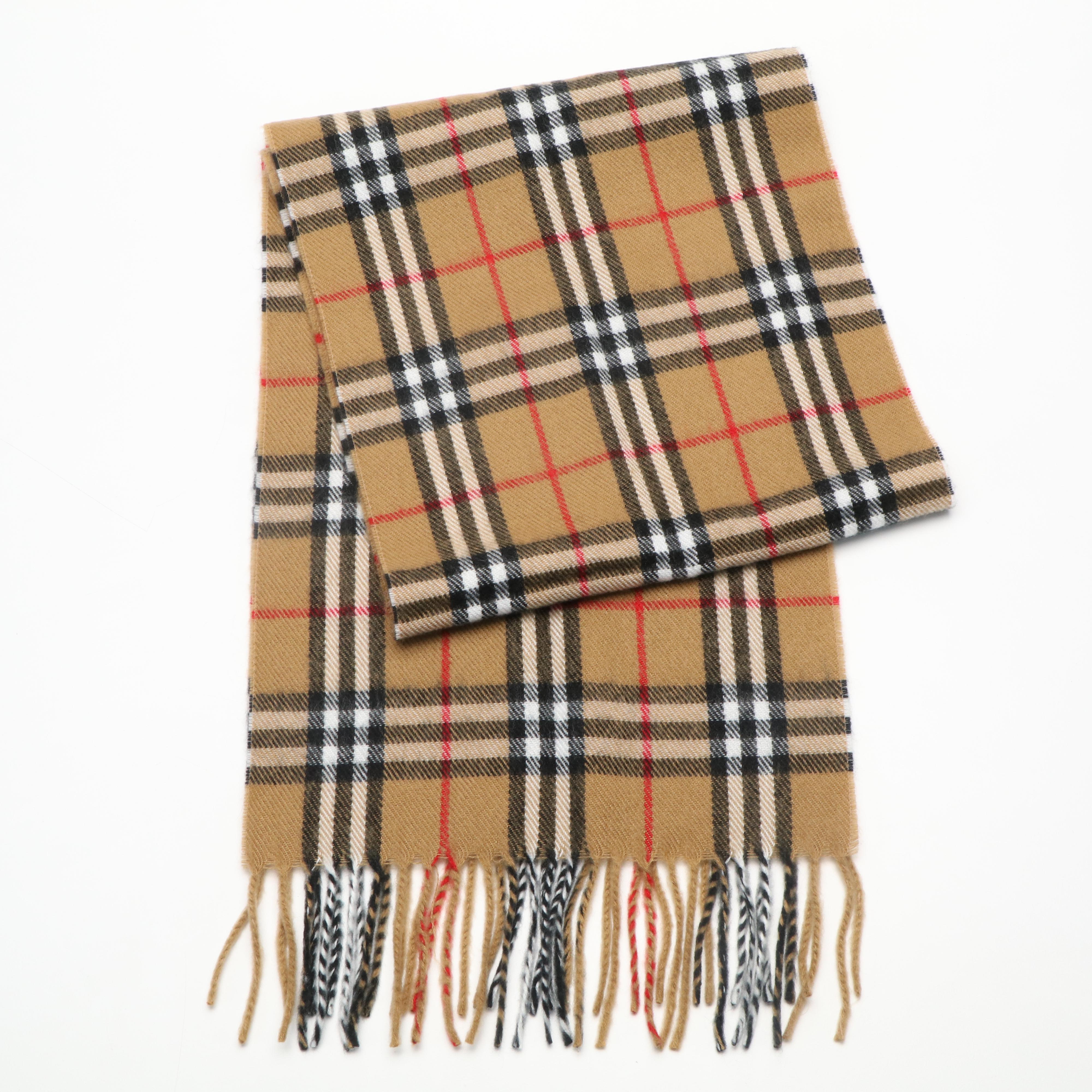 Burberrys of London Classic Lambswool Scarf in Vintage Checkl