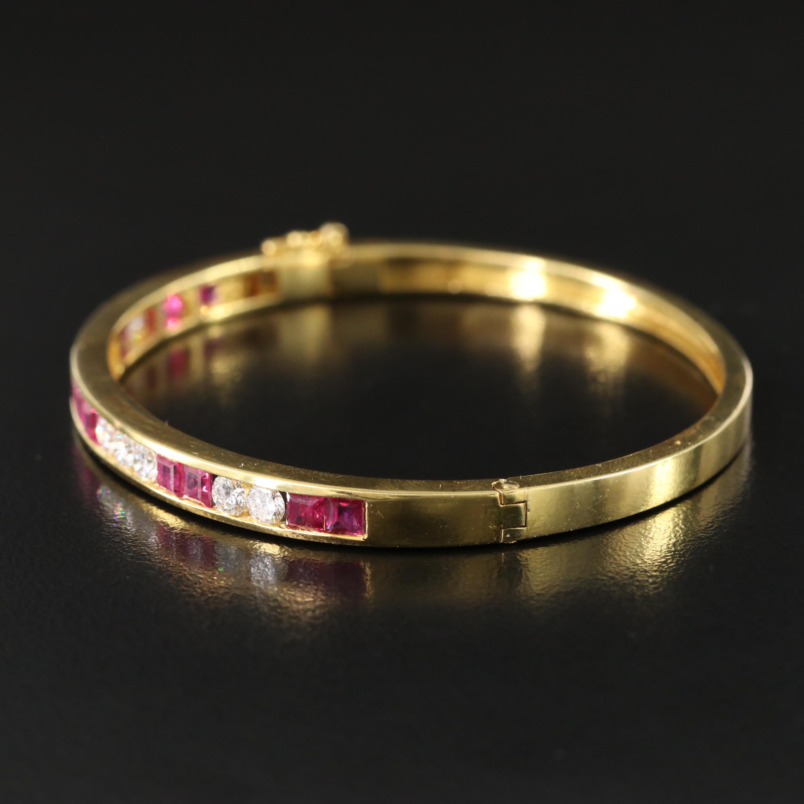 18K 1.20 CTW Diamond and Ruby Hinged Bangle Bracelet