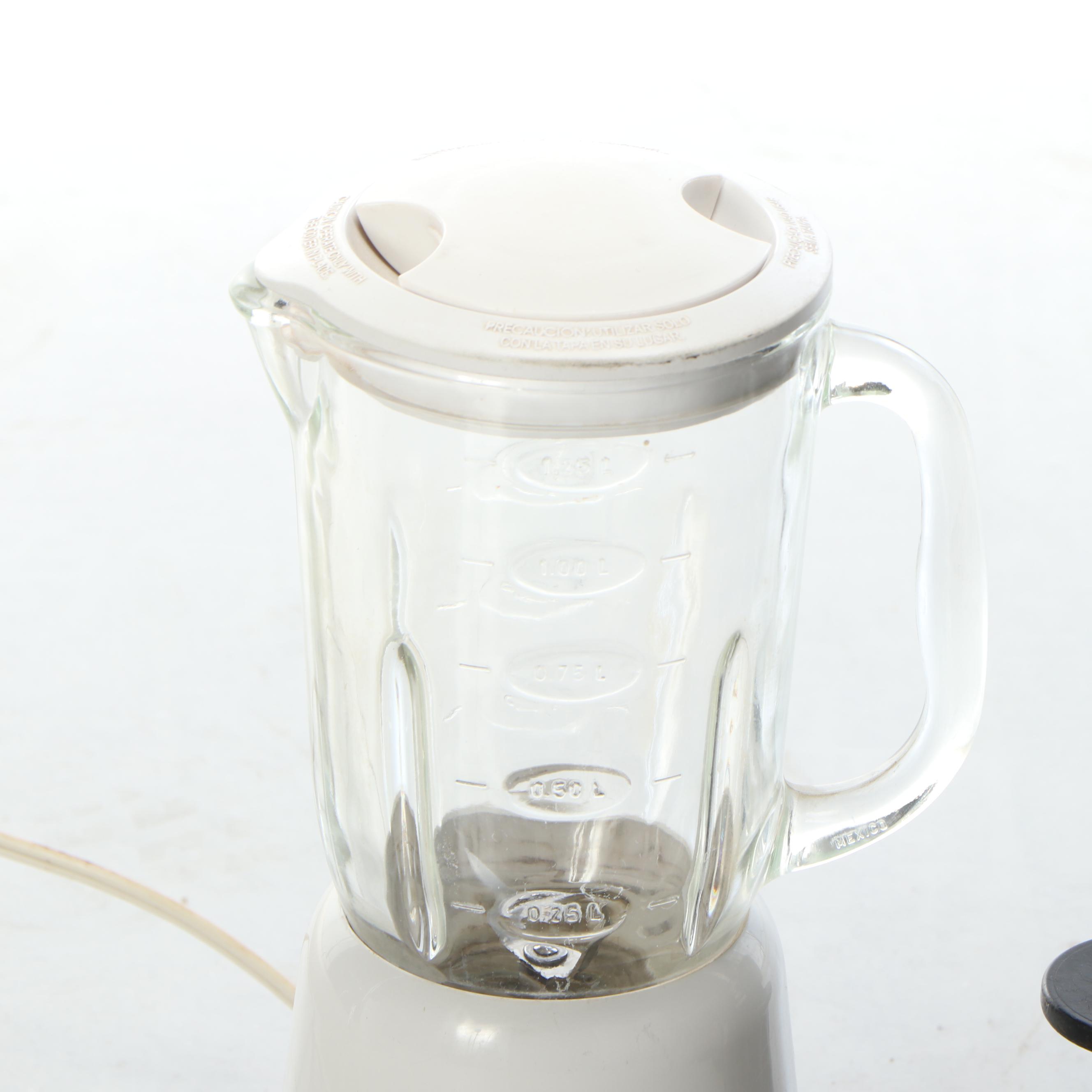 Oster Blender with Italian Coffee Grinder