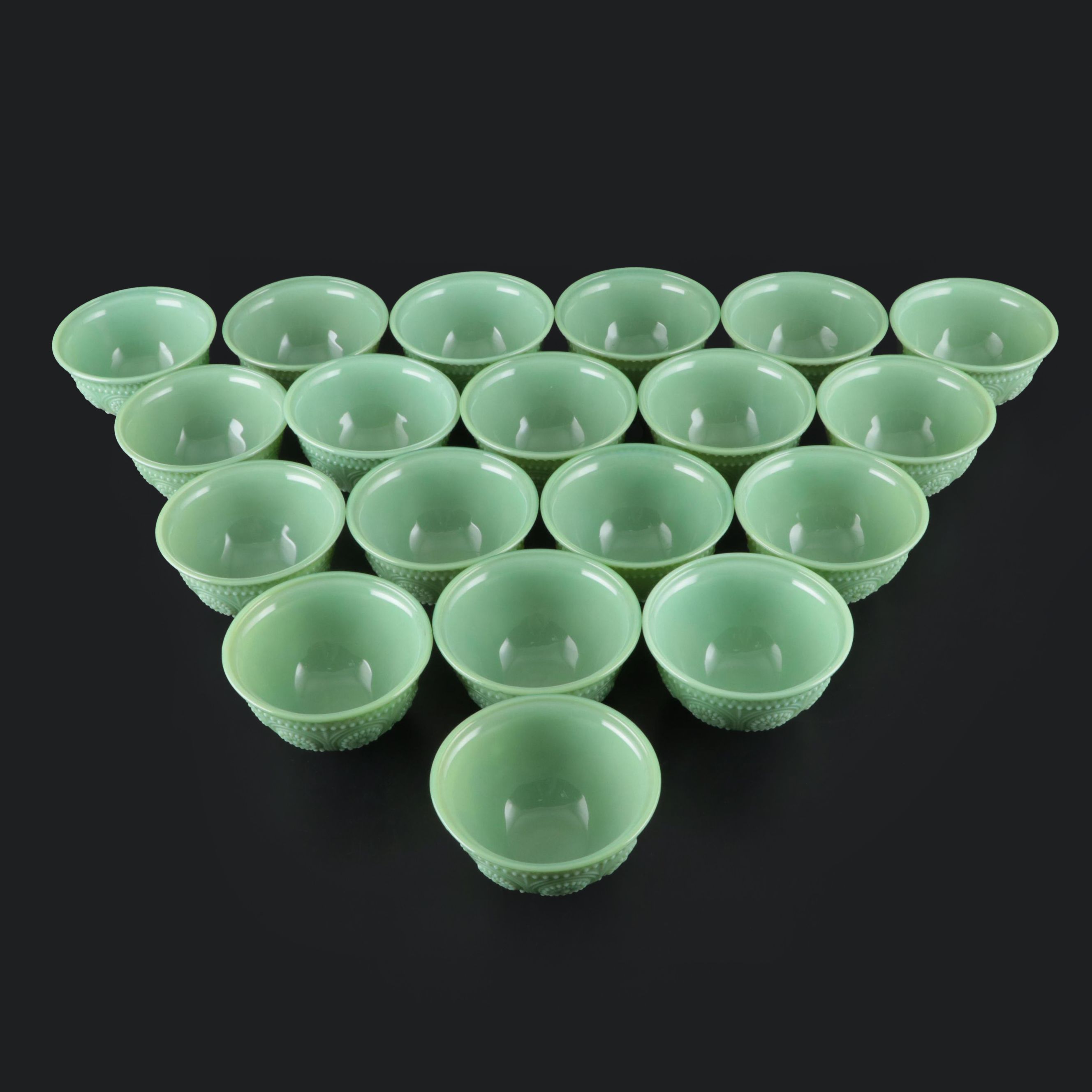 Pioneer Woman Glass Co. Adeline Opaque Green Jadeite Cups