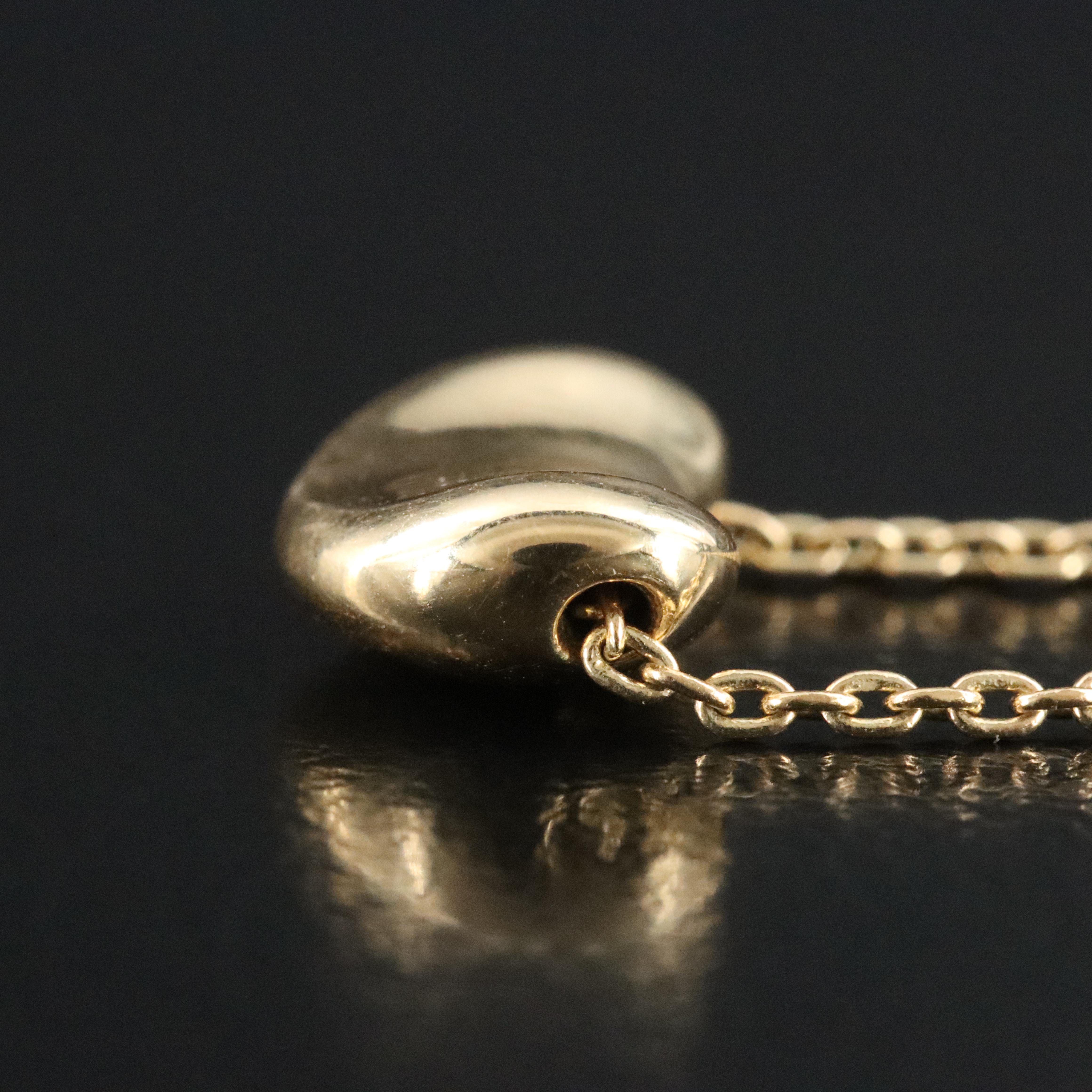 Elsa Peretti for Tiffany & Co. Bean Design 18K Necklace