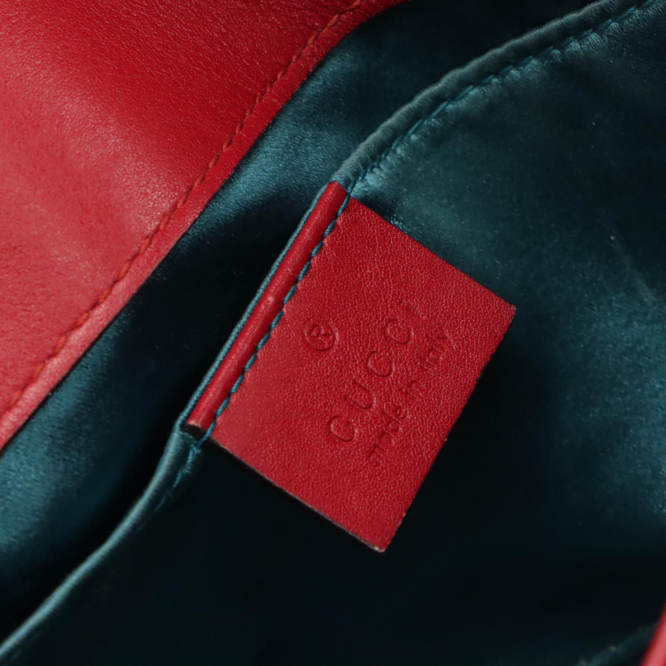 Gucci GG Marmont Flap Crossbody Chain Bag in Matelassé Chevron Red Velvet