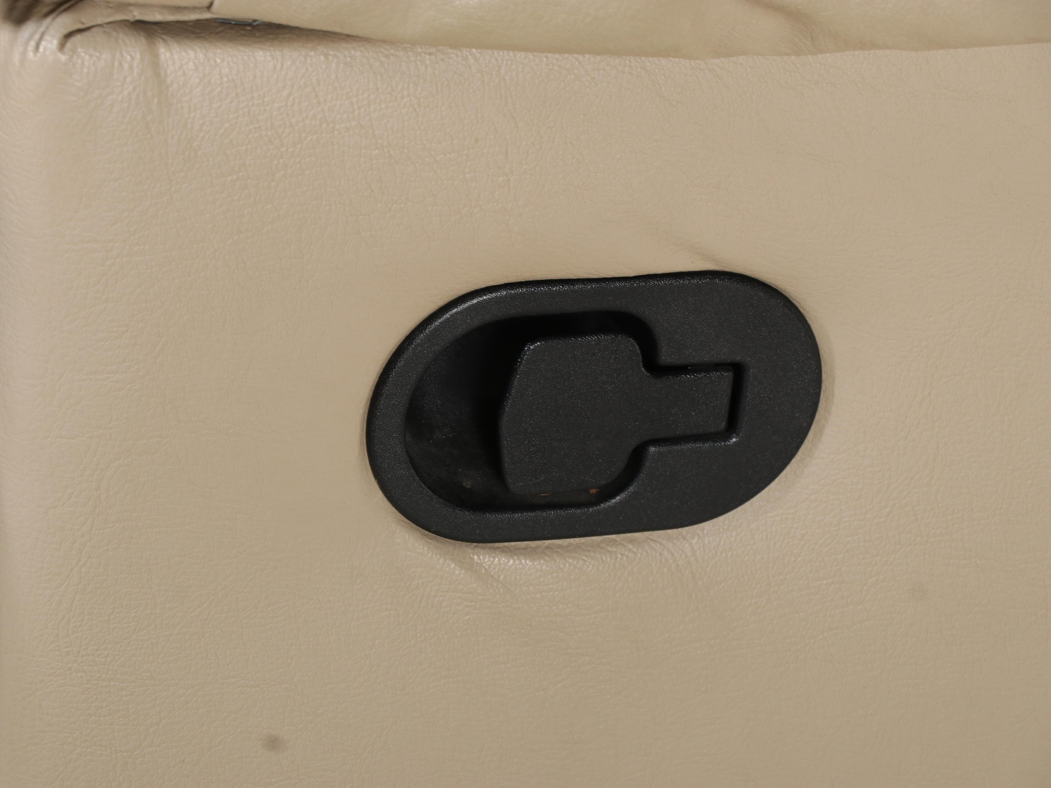 Broyhill Leather-Touch Dual-Reclining Loveseat