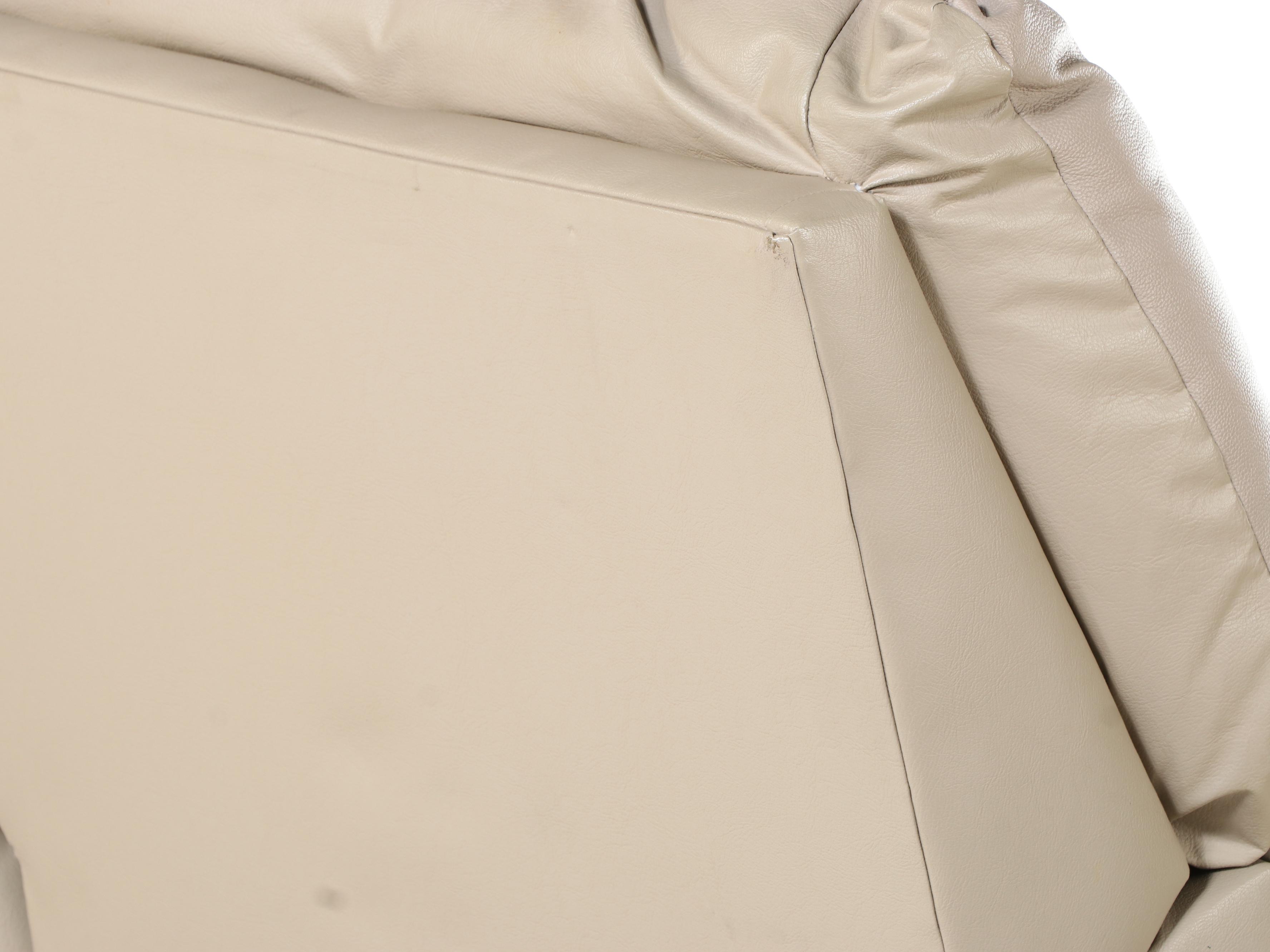 Broyhill Leather-Touch Dual-Reclining Loveseat