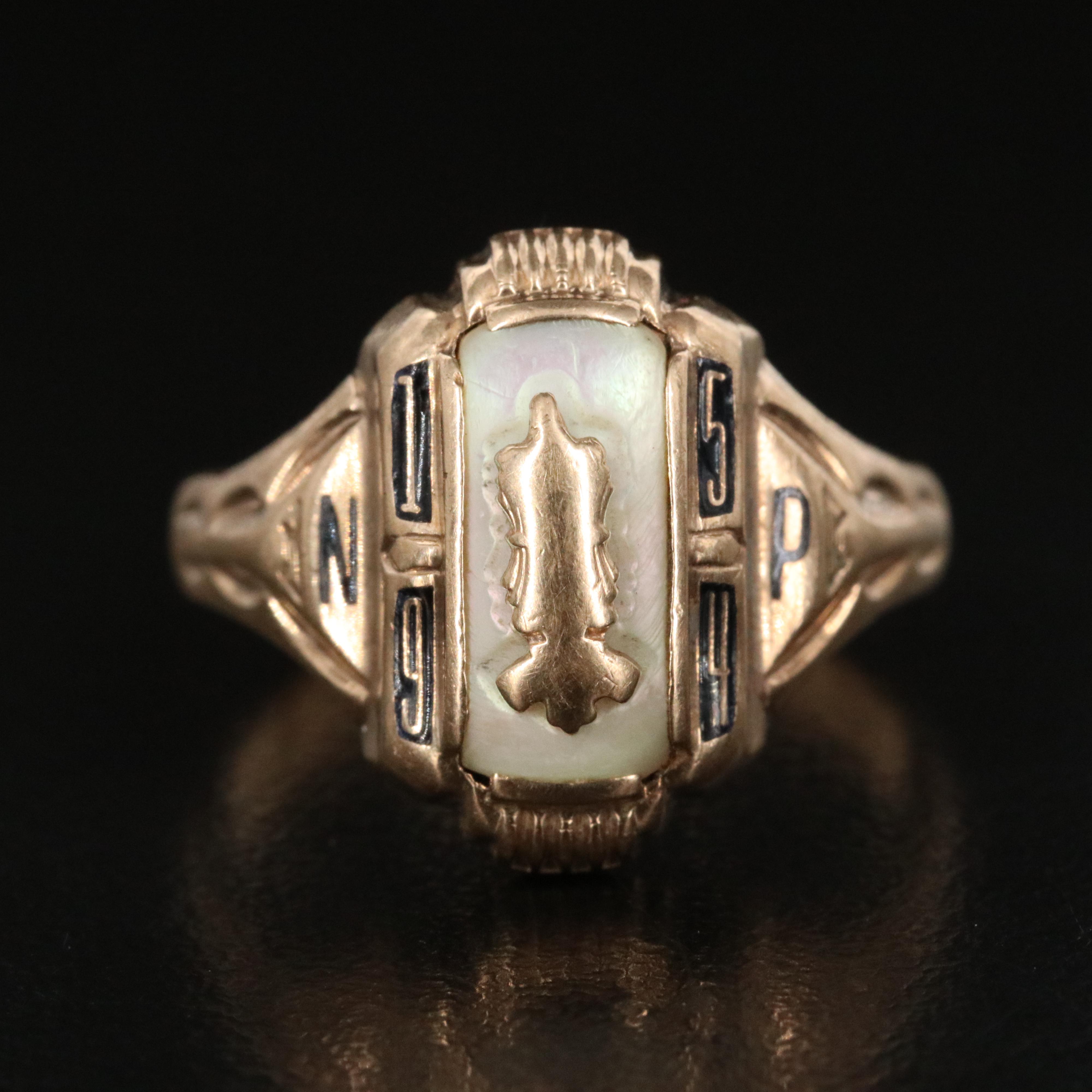 Vintage 1954 10K Mother-of-Pearl Class Ring