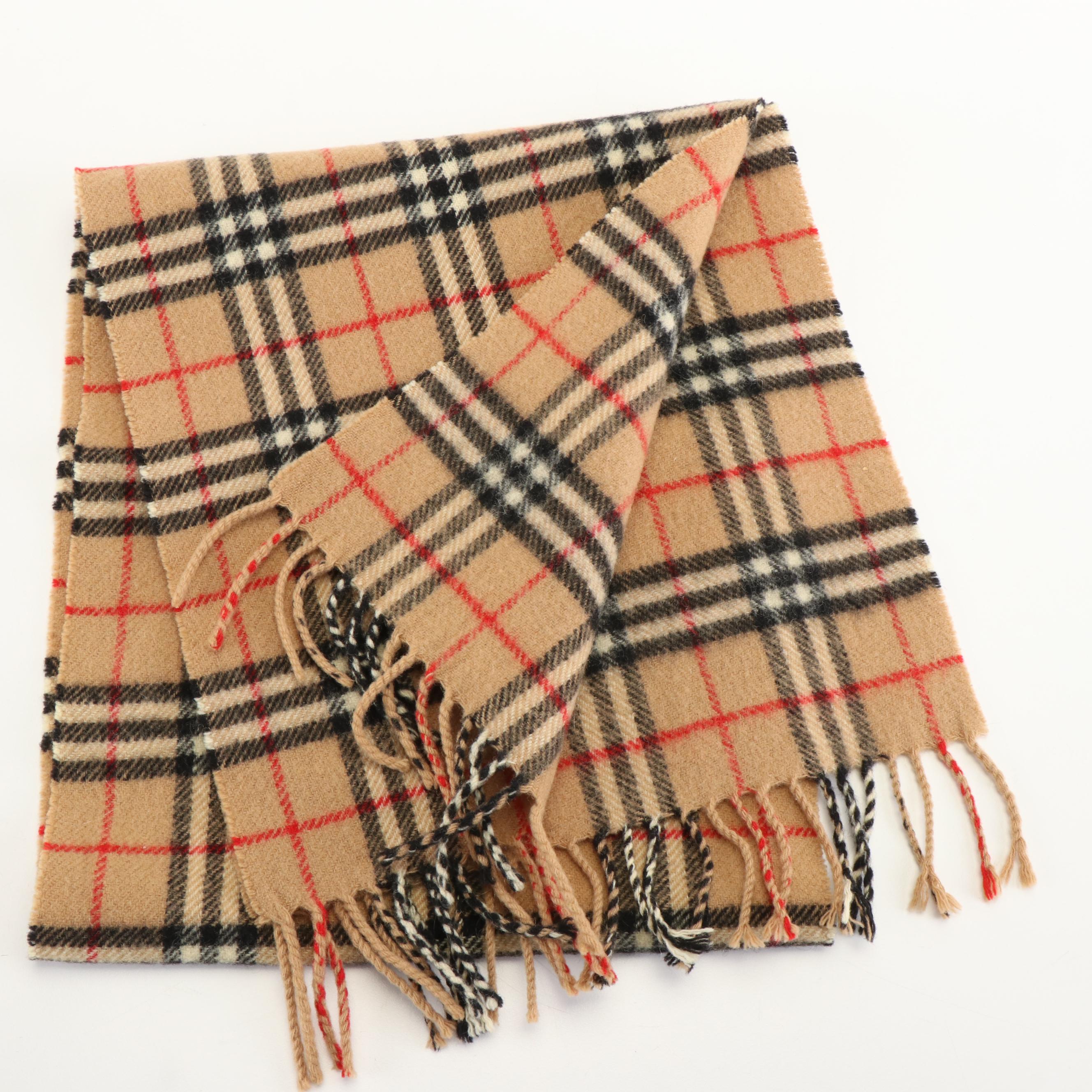 Burberrys of London Fringed House Check Scarf