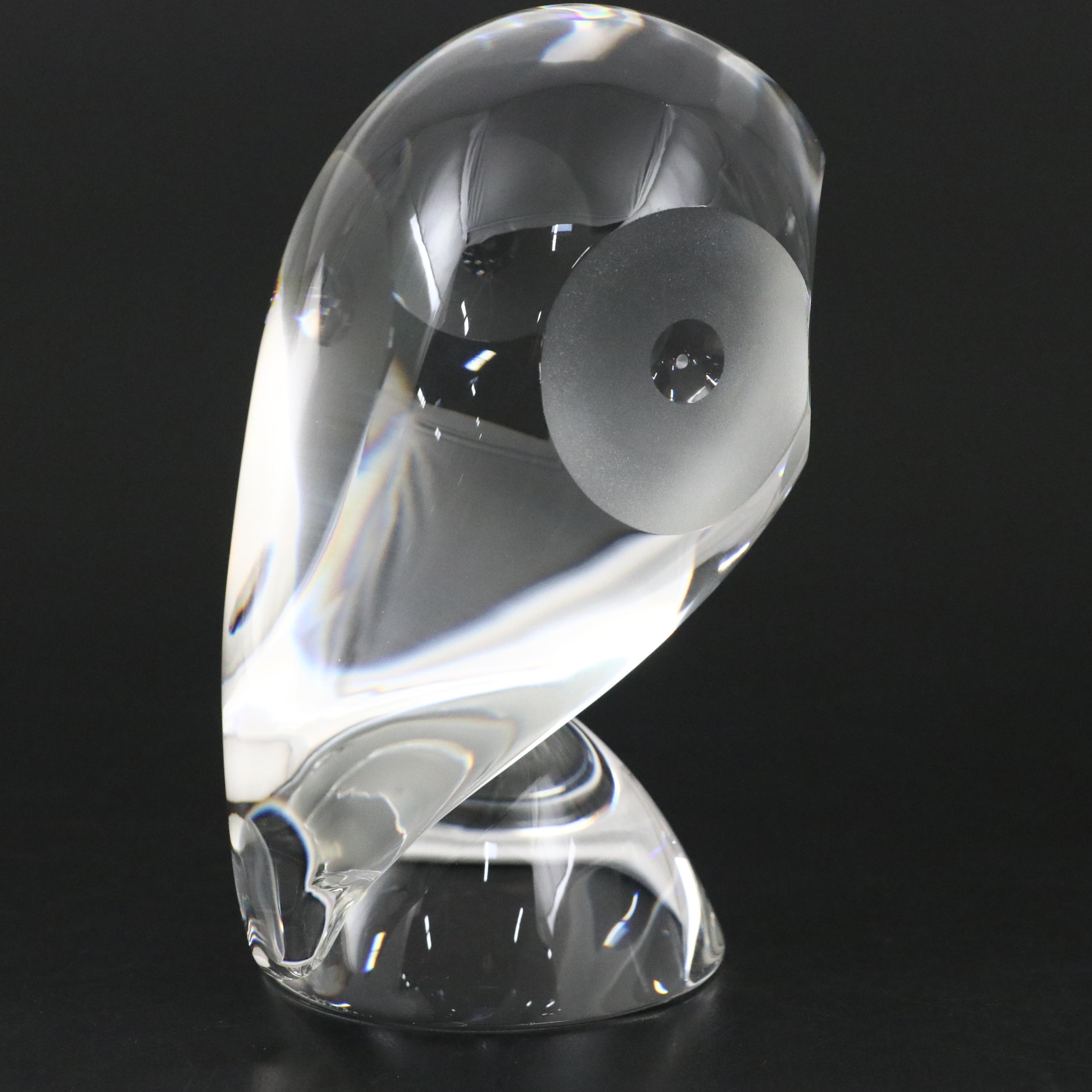 Steuben Art Glass "Owl" Figurine Designed by Donald Pollard, Mid to Late 20th C.