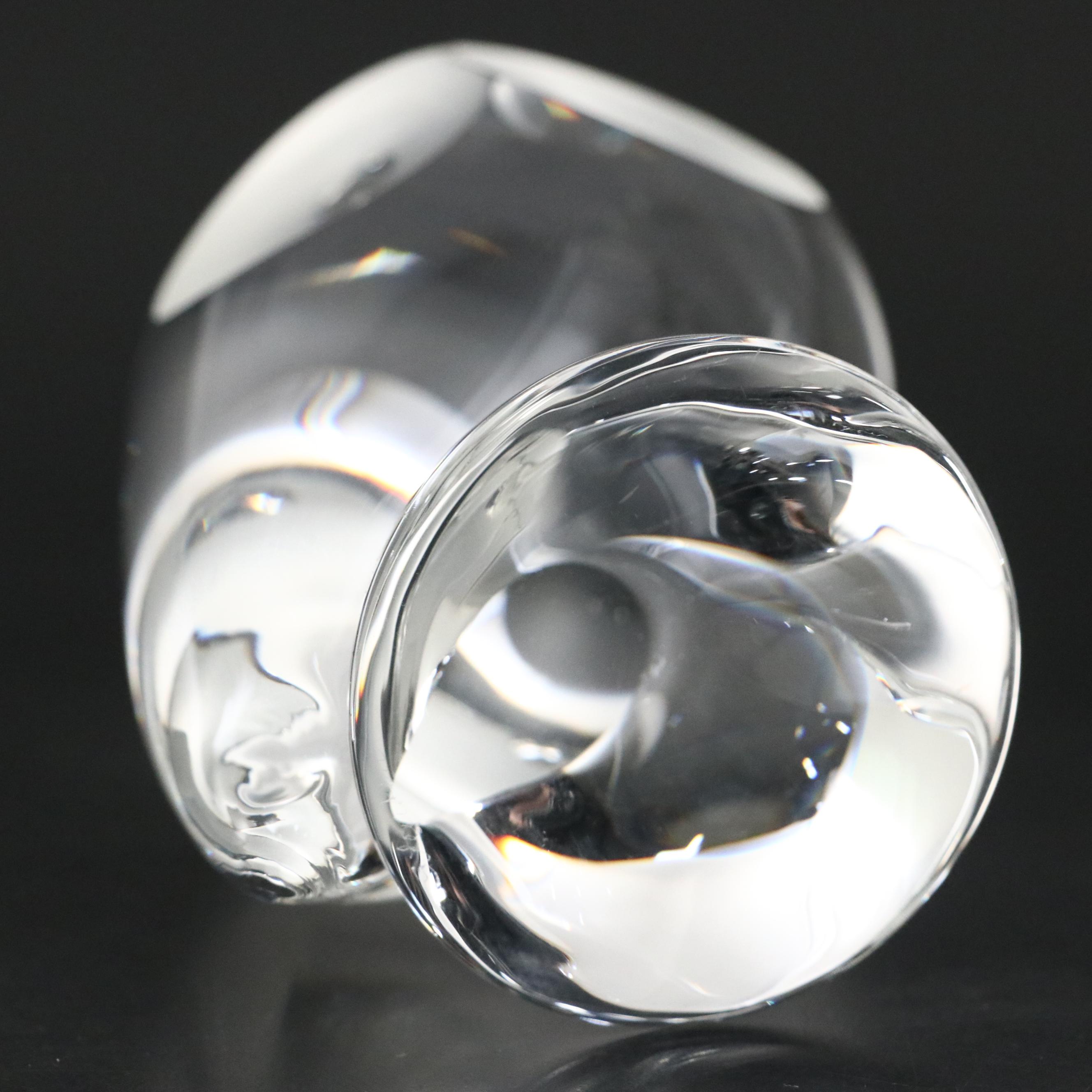 Steuben Art Glass "Owl" Figurine Designed by Donald Pollard, Mid to Late 20th C.