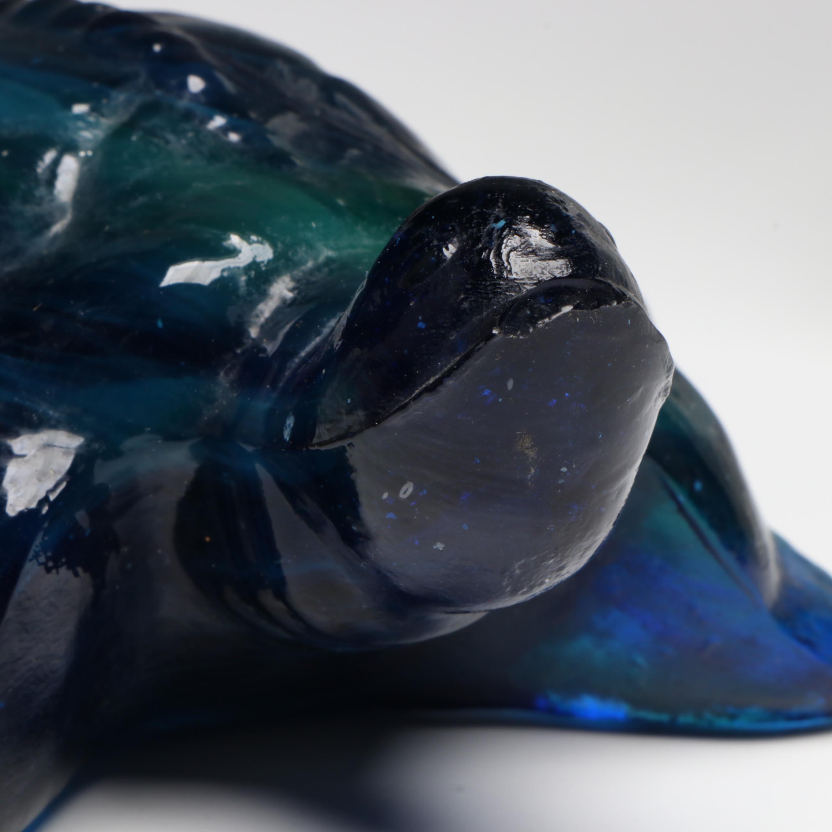 Commemorative Glass 1975 Rose Bowl Plate with Glass Turtle Figurines